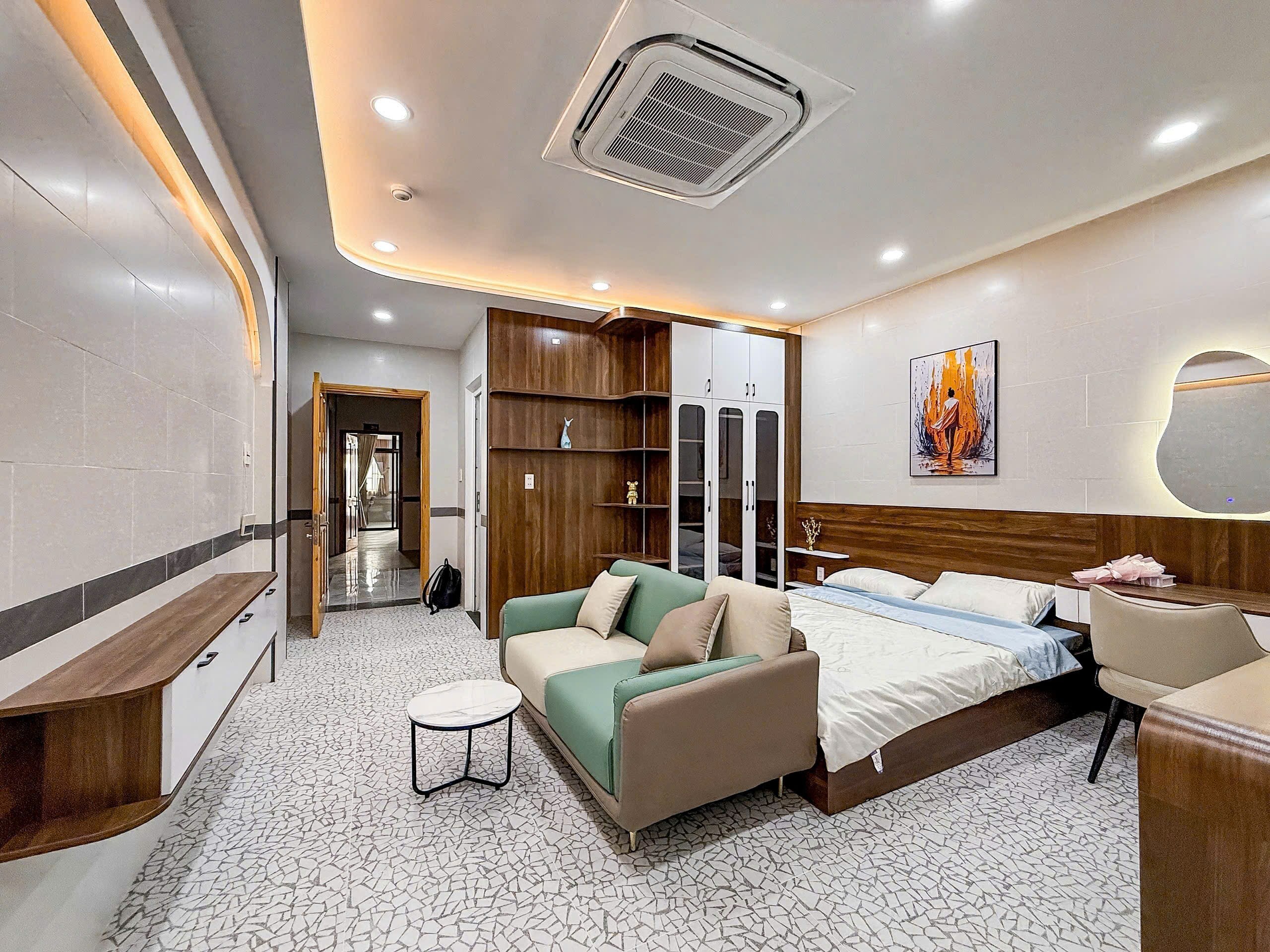 SIÊU PHẨM CHDV ĐIỆN BIÊN PHỦ - 120M² (4.6 × 26) - 6 TẦNG 12 PHÒNG - DOANH THU 1.6 TỶ/NĂM 5