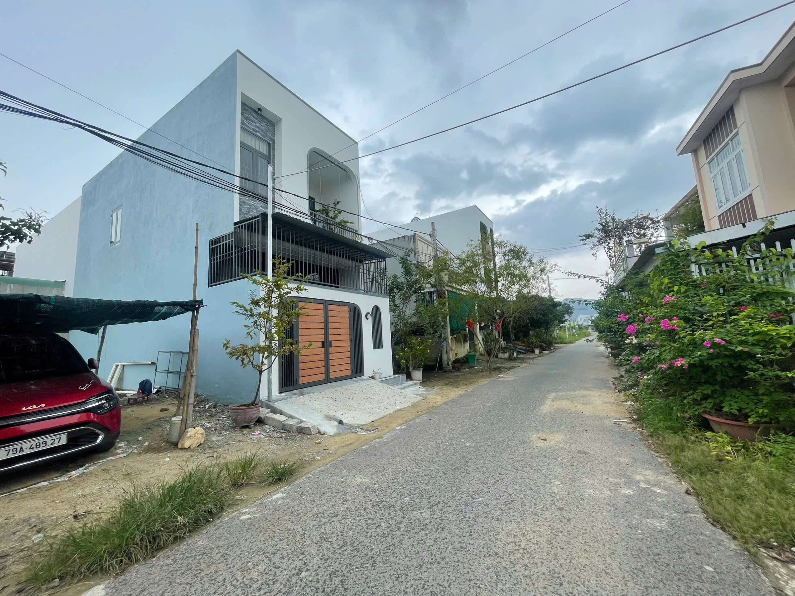 Bán đất Diên An mặt tiền đường Chợ Chiều giáp ranh khu đô thị Phú Ân Nam 2