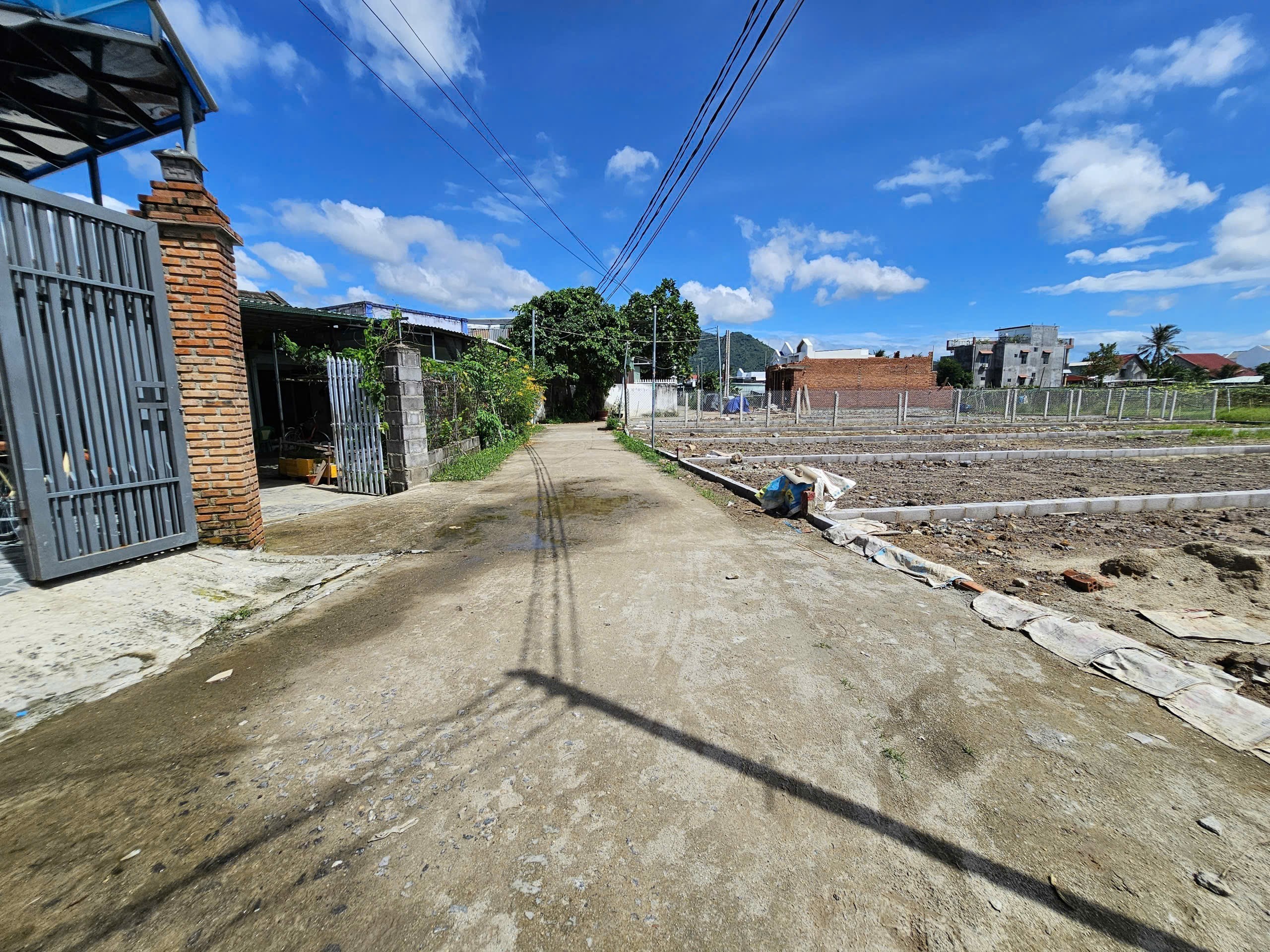 Bán đất Diên Phú giá rẻ full thổ cư sát bên Hương Lộ 45 - gần sông mát mẻ