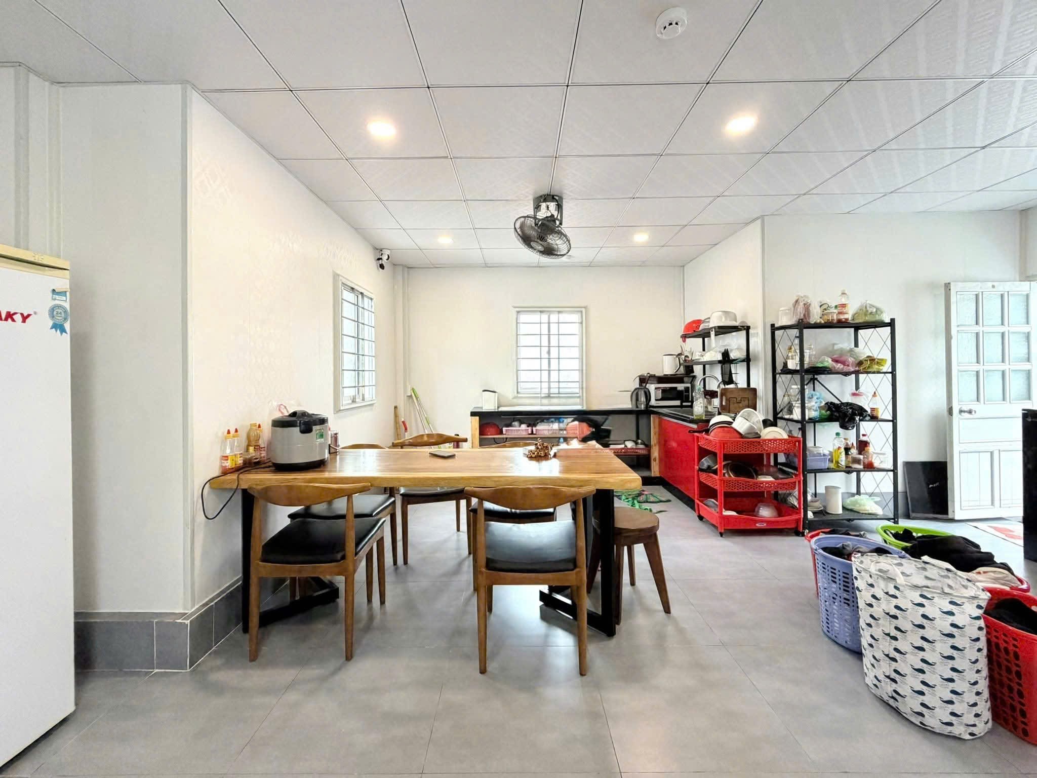 DÒNG TIỀN 70TR/THÁNG - NHÀ 4 TẦNG 66m2 SAU LƯNG ĐH HUTECH - 13.9 TỶ 11