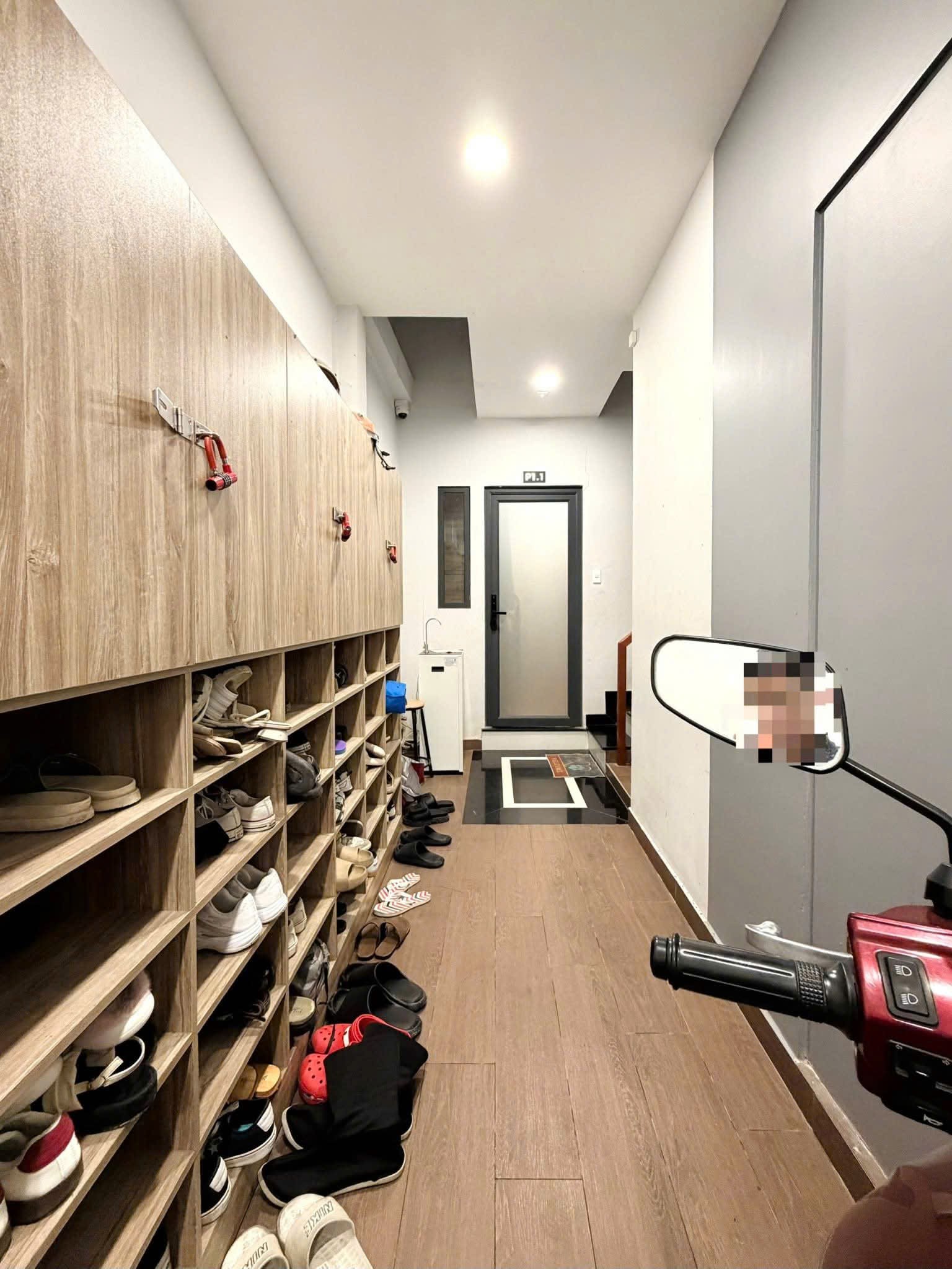 DÒNG TIỀN 70TR/THÁNG - NHÀ 4 TẦNG 66m2 SAU LƯNG ĐH HUTECH - 13.9 TỶ 9