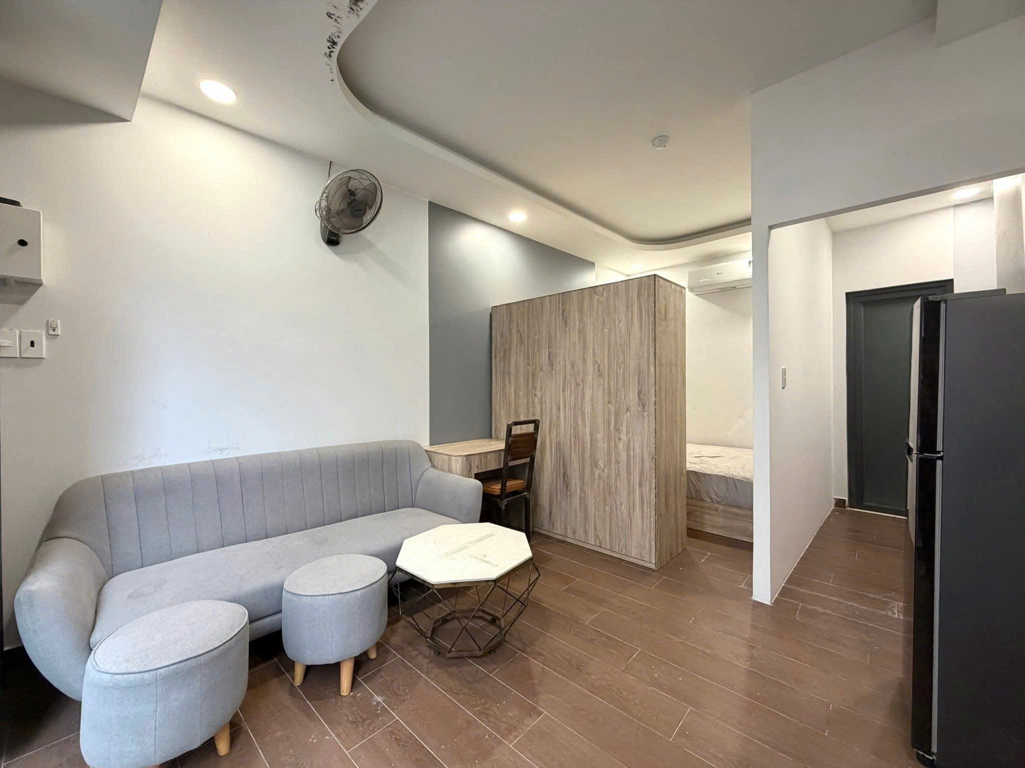 DÒNG TIỀN 70TR/THÁNG - NHÀ 4 TẦNG 66m2 SAU LƯNG ĐH HUTECH - 13.9 TỶ 6