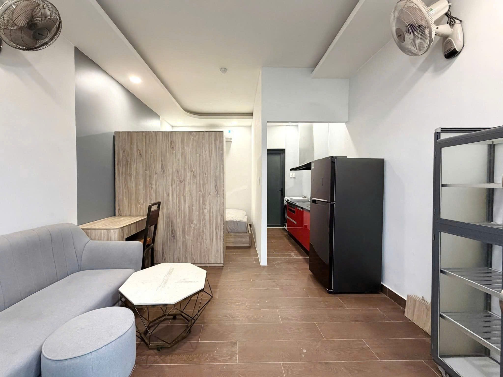 DÒNG TIỀN 70TR/THÁNG - NHÀ 4 TẦNG 66m2 SAU LƯNG ĐH HUTECH - 13.9 TỶ 2