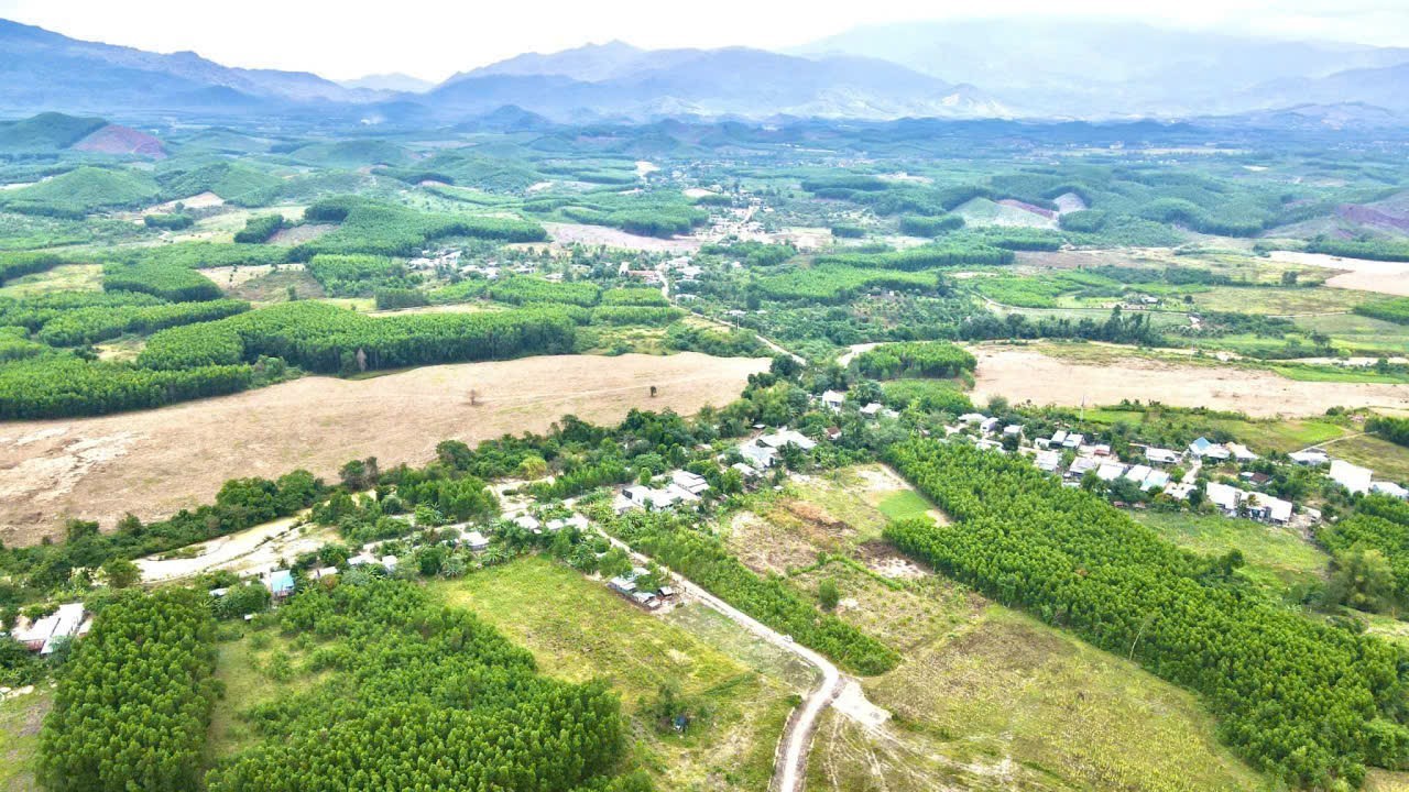 Bán đất Khánh Hiệp giá rẻ có thổ cư ngay trung tâm khu dân cư thôn Cà Thiêu 3