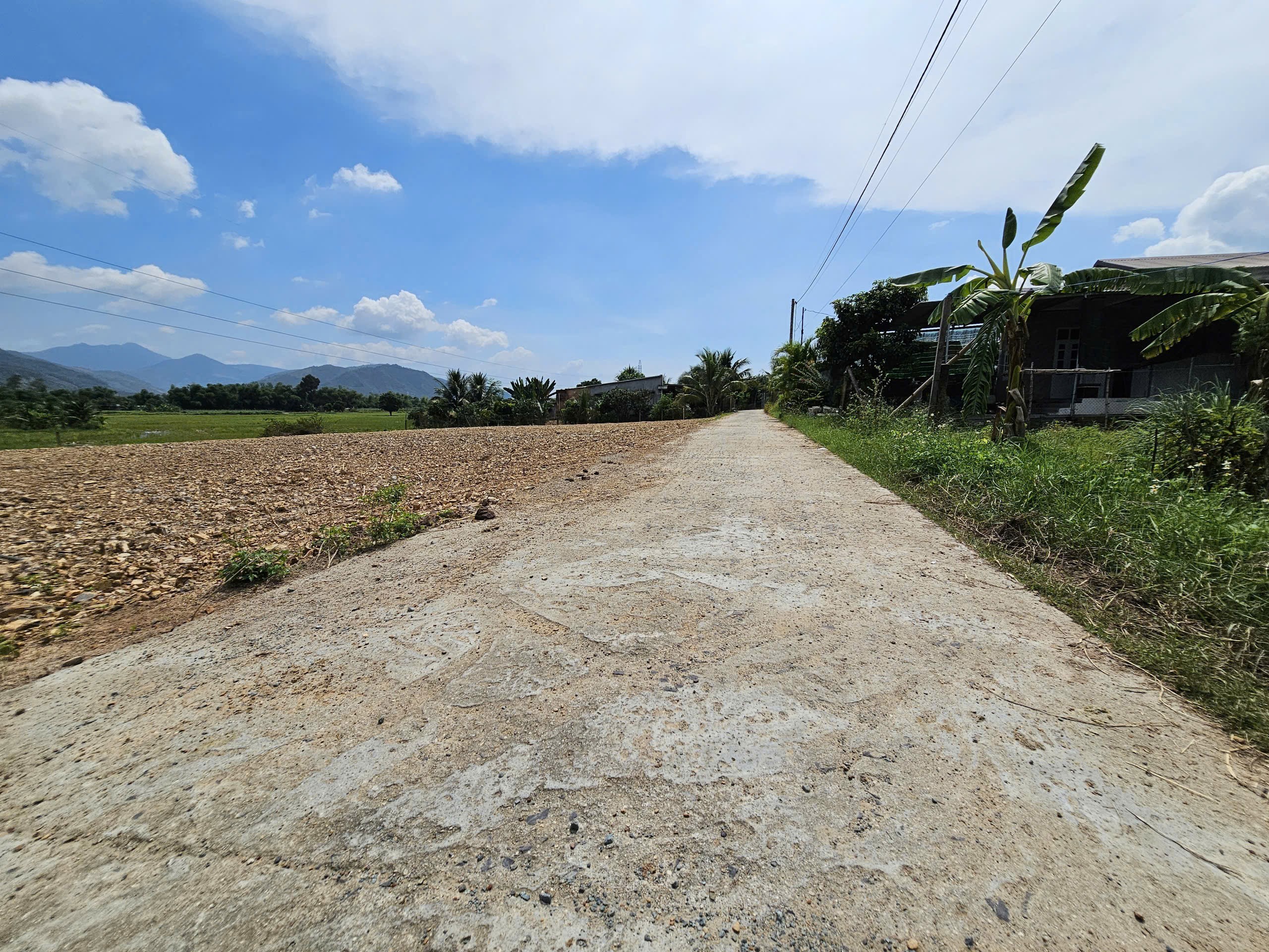 Bán đất Suối Tiên giá rẻ full thổ cư đường thông gần Hương Lộ 39 4