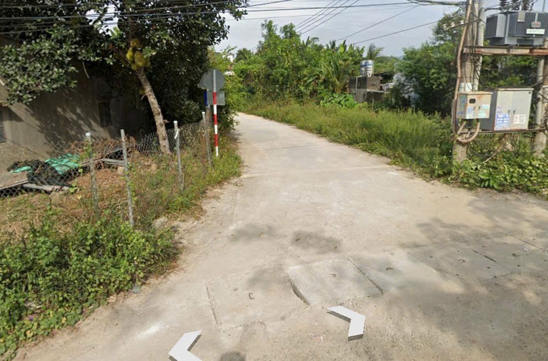 Bán đất Sông Cầu thôn Đông ngay trung tâm xã - đường thông 3 mặt tiền đường thoáng mát 8