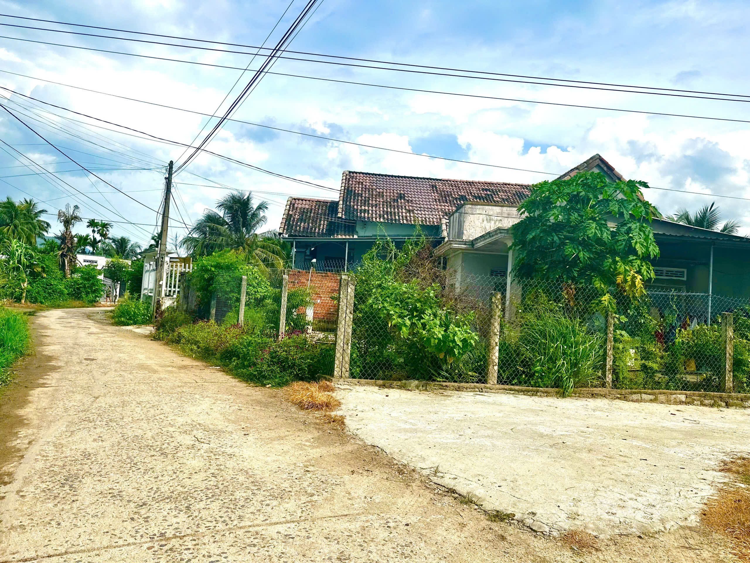 Bán đất Bình Lộc thôn Mỹ Lộc ngay trung tâm xã gần Hương Lộ 39 3