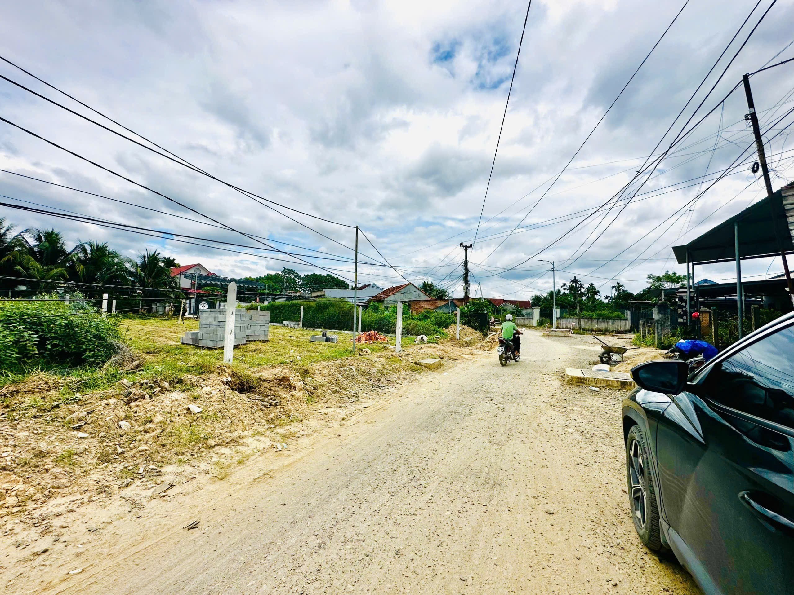 Bán đất mặt tiền đường Lạc Hoà 1 - xã Diên Hoà sau lưng cây xăng Hưng Thịnh đi vào 5