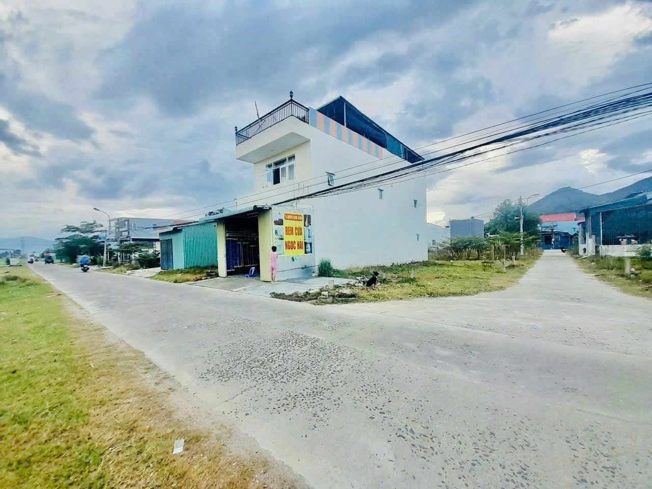 Bán đất Vĩnh Phương thôn Trung full thổ cư đường thông sát bên Hương Lộ 45 7