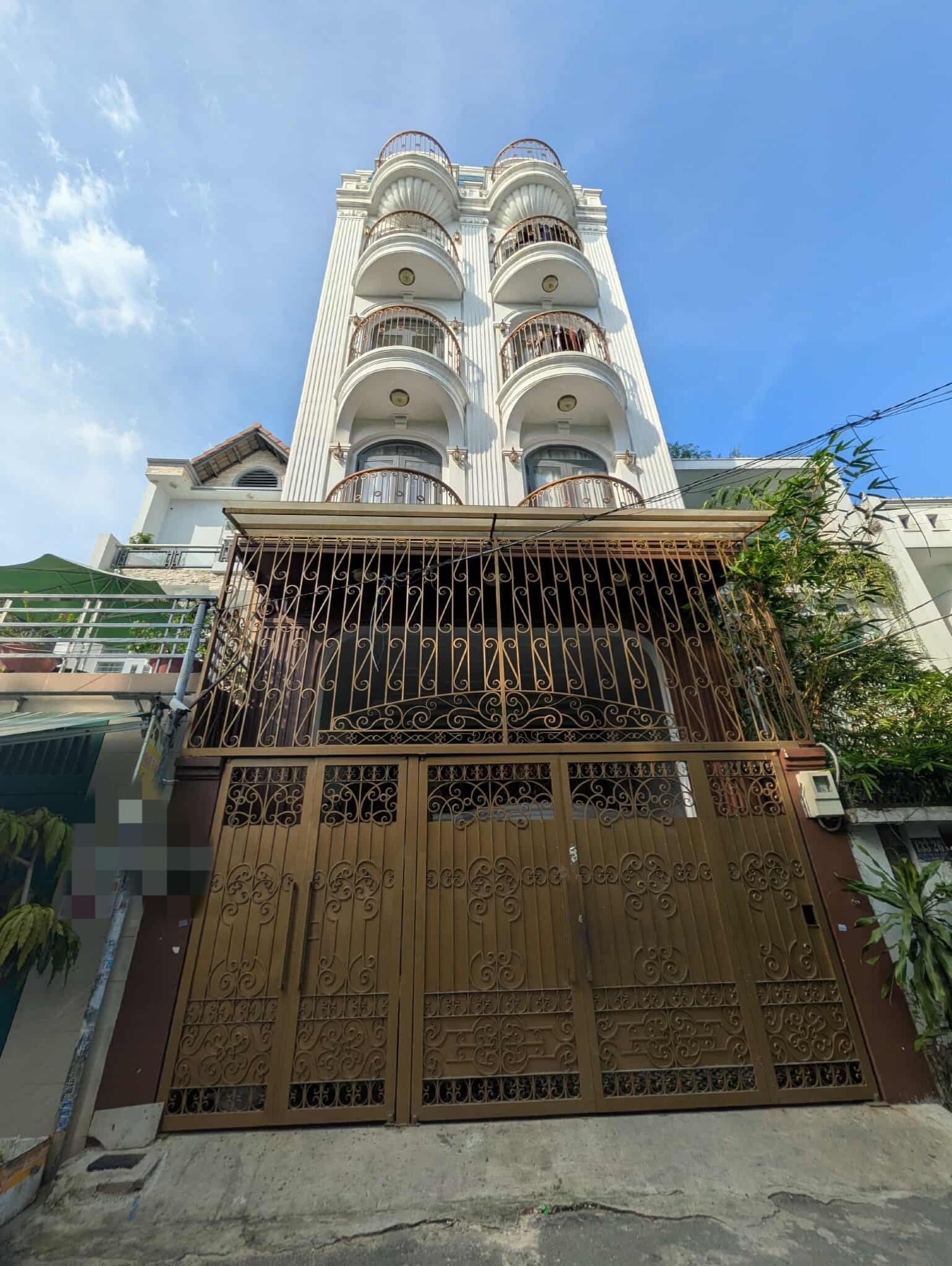 CẠNH CV LÀNG HOA - 17 CHDV 6 TẦNG 146m2 - DÒNG TIỀN 70-80TR/THÁNG - 30 TỶ