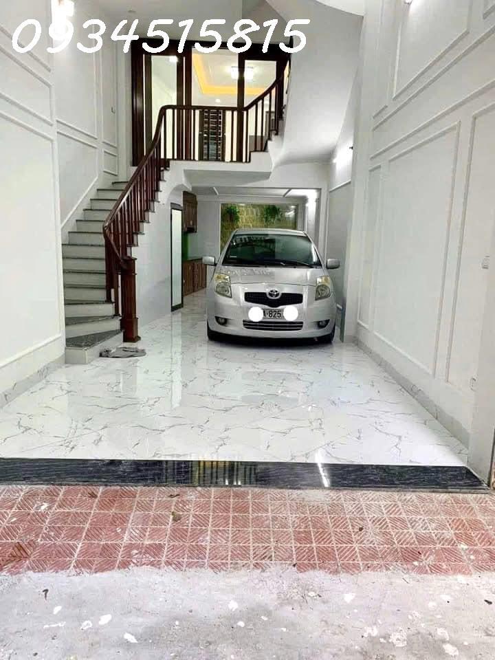 Bán nhanh nhà Kim Giang- Ô TÔ VÀO NHÀ - 30M RA Ô TÔ TRÁNH - 9 PHÒNG CHO THUÊ - 10,5ti - 6 tầng 52m 2