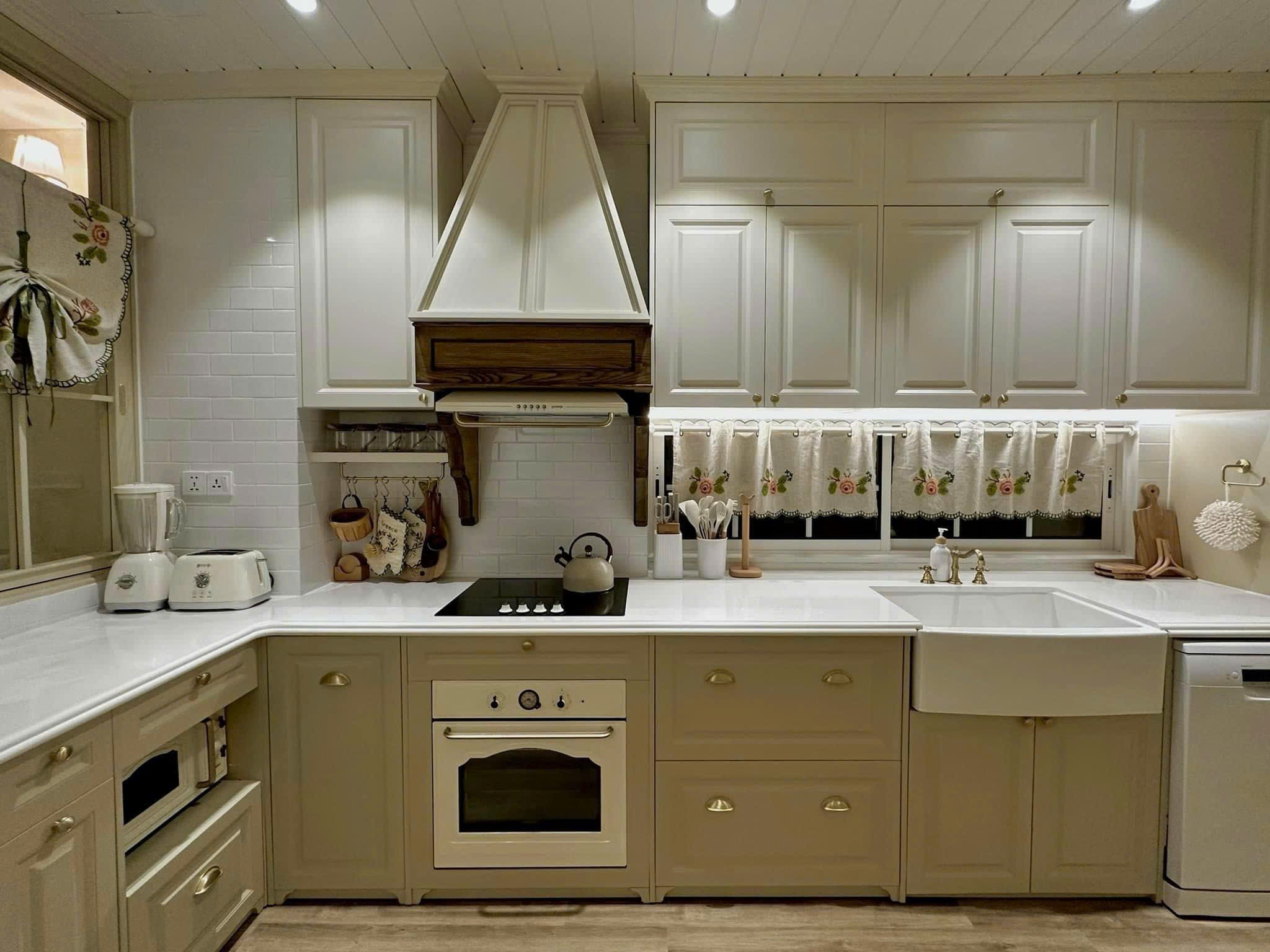 Siêu vị trí kinh doanh phố Tây Nha Trang – Nhà MT Nguyễn Thiện Thuật giá tốt 4