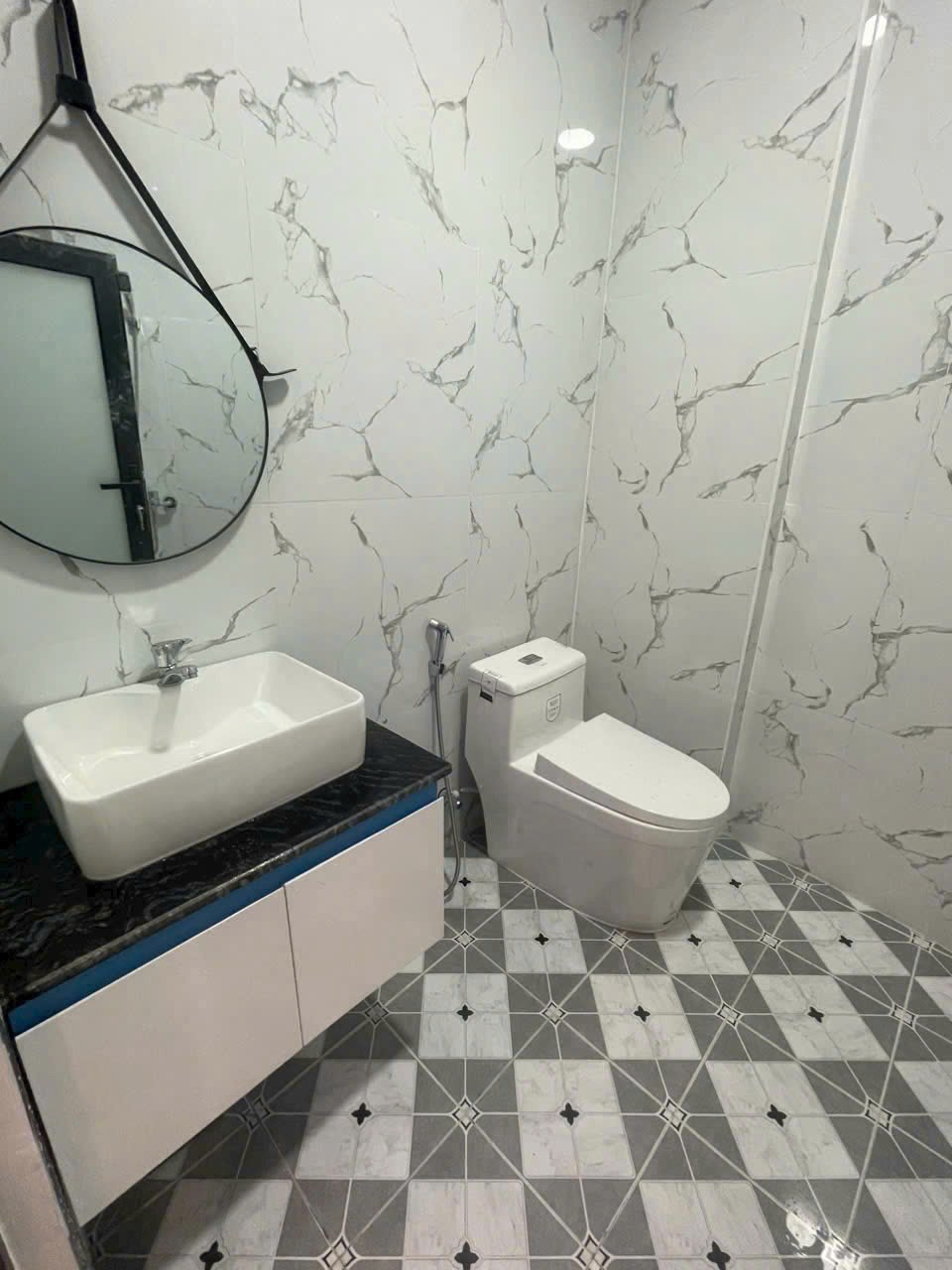 bán nhà 2 tầng kiên cố vĩnh hải – 3 mặt thoáng – hẻm ô tô – giá chỉ 3,5 tỷ 5