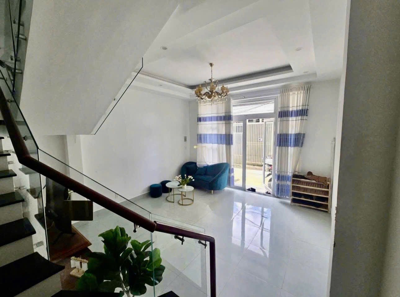 GIẢM GIÁ - BÁN NHANH NHÀ ĐƯỜNG NGÔ QUYỀN, P.6, ĐÀ LẠT