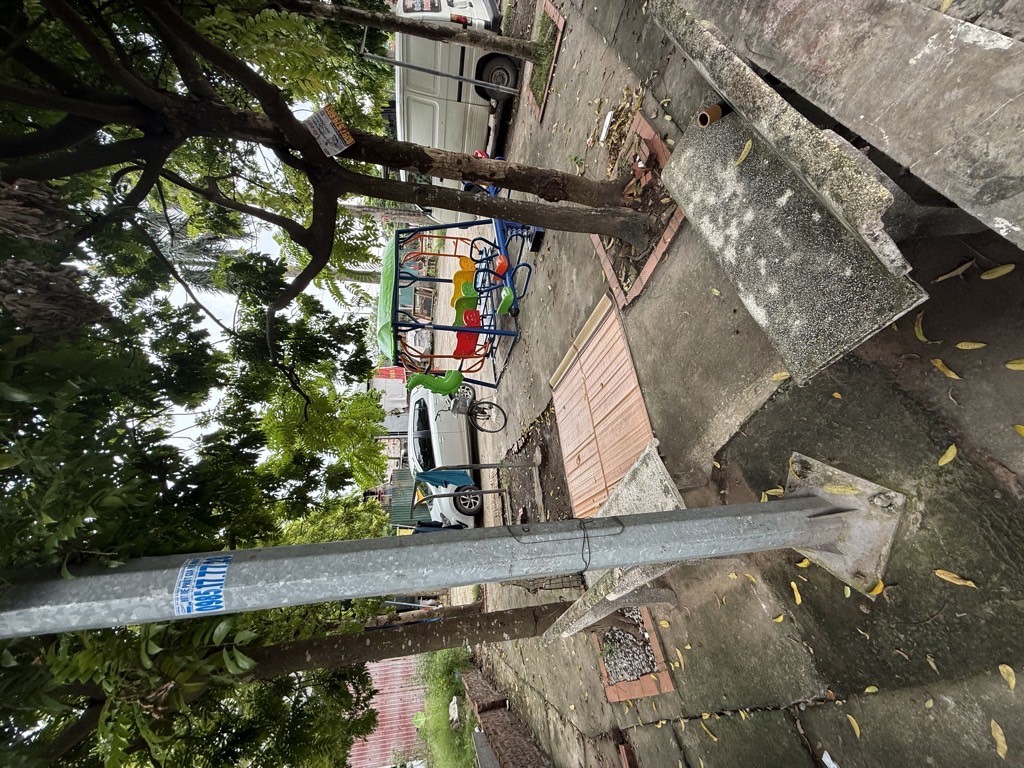 Bán đất Bắc Từ Liêm, Oto đỗ cửa, Gần phố, Xây ở hoặc đầu tư, Vuông đẹp, 43m2 chỉ nhỉnh 5 tỷ 2