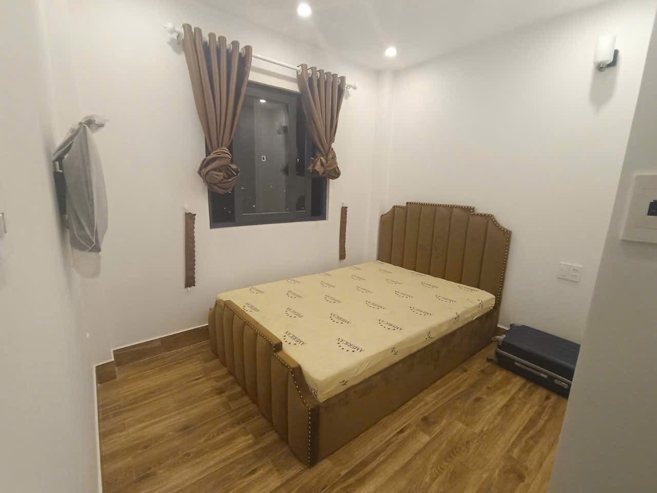 CẦN TIỀN BÁN GẤP CĂN HOMESTAY GẦN CHỢ NGÔ QUYỀN – P6, TP. ĐÀ LẠT GIÁ 7.7 TỶ 2