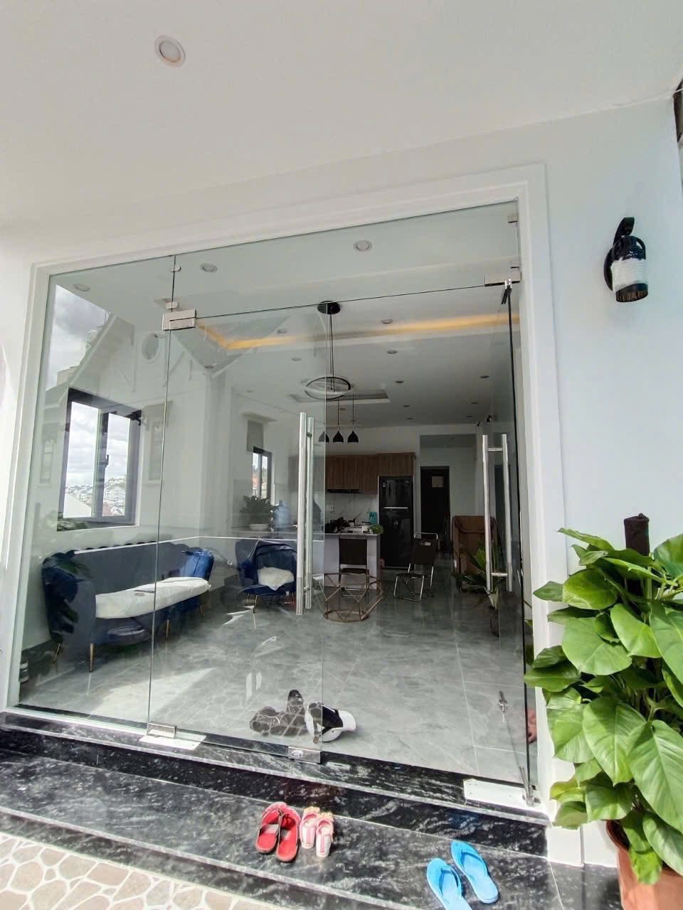 CẦN TIỀN BÁN GẤP CĂN HOMESTAY GẦN CHỢ NGÔ QUYỀN – P6, TP. ĐÀ LẠT GIÁ 7.7 TỶ 4