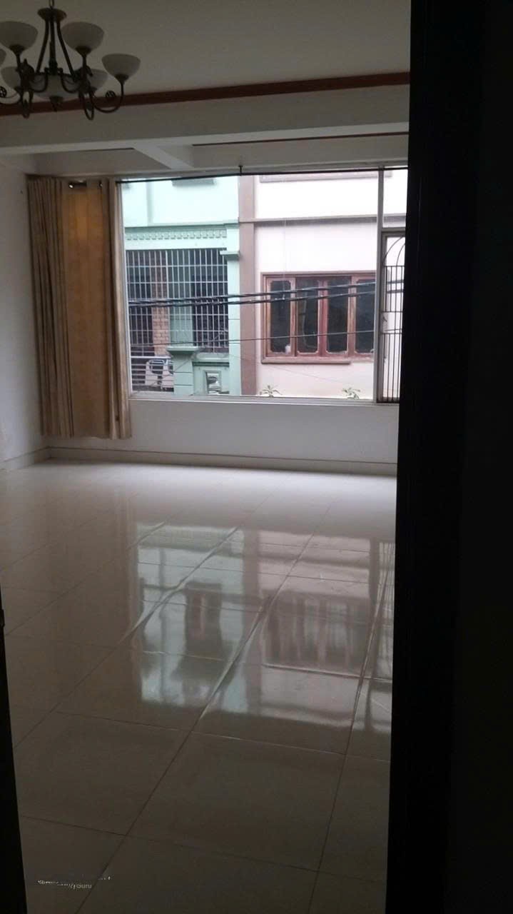 Cho thuê nhà làm CHDV ngõ 367 Phúc Tân -  Hoàn Kiếm 35m x 4T, 4PN giá 8 triệu 3