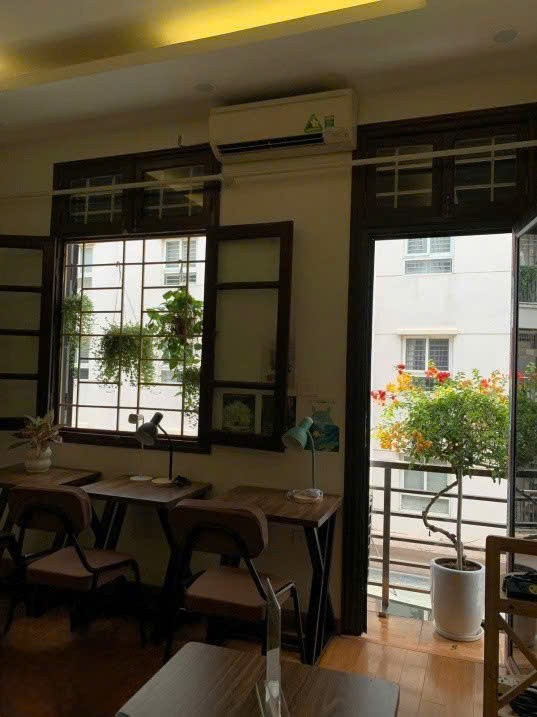 Cho thuê nhà riêng ngõ ô tô, 168 Trung Kính, Cầu Giấy 50m x 5T, 5PN7VS giá 32 triệu 3