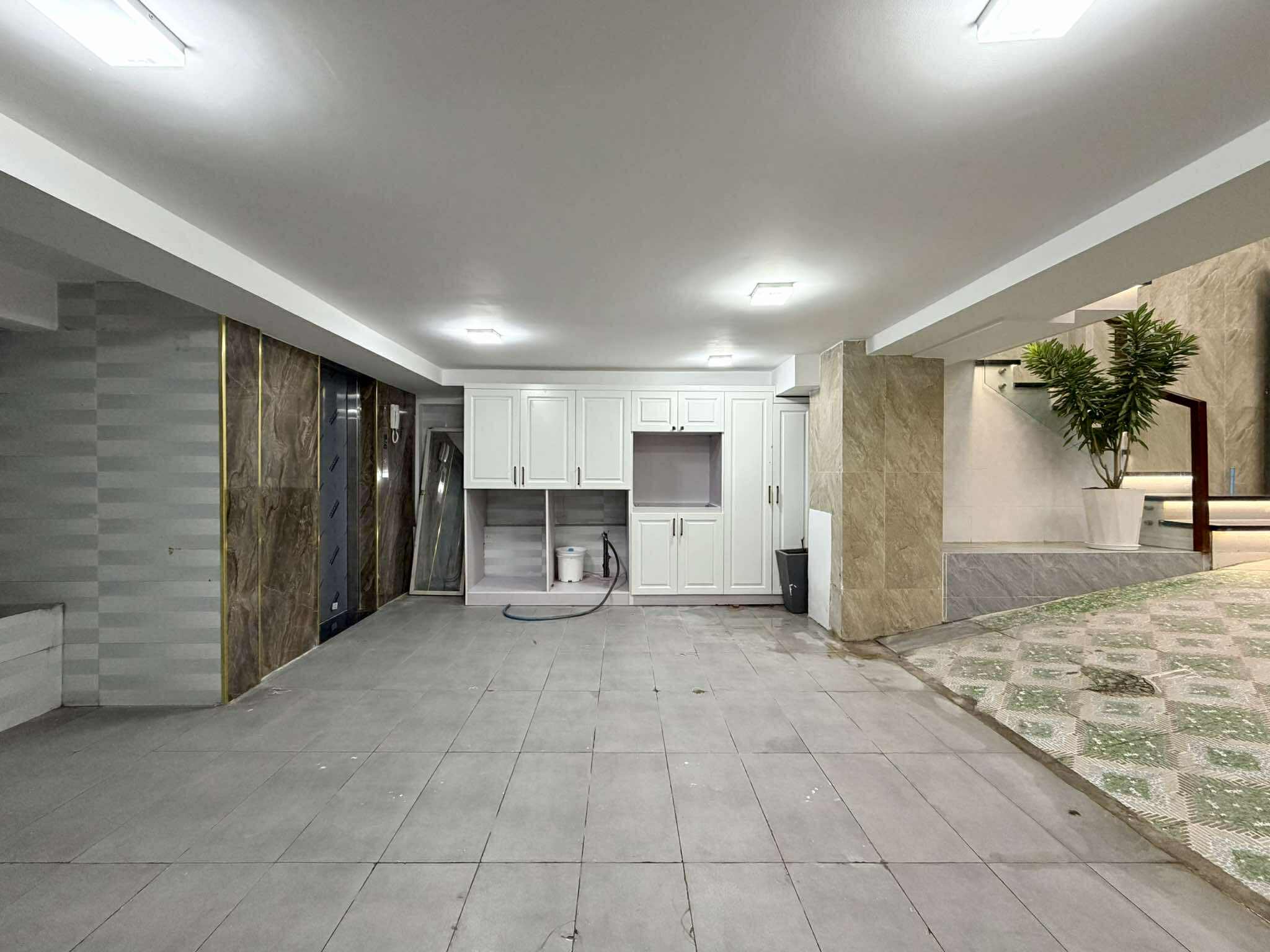 VILLA MẶT TIỀN PHÚ NHUẬN GIÁP NGUYỄN VĂN TRỖI - HẦM + 4 TẦNG THANG MÁY - 18.3 TỶ 17