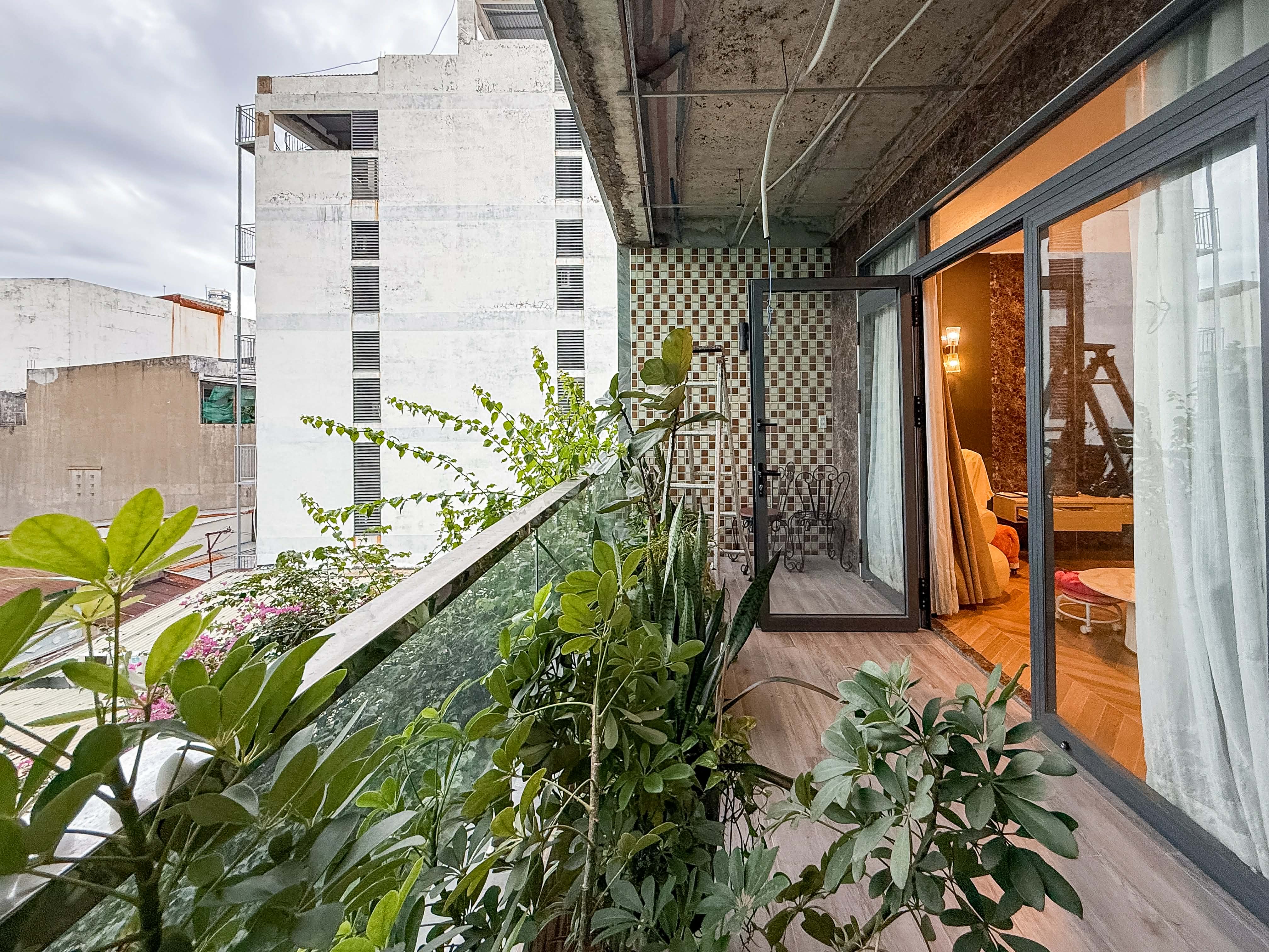 BIỆT THỰ NGHỈ DƯỠNG 310M² - 5 TẦNG THANG MÁY - HỒ BƠI - GARAGE - BÙI ĐÌNH TUÝ, BÌNH THẠNH 10