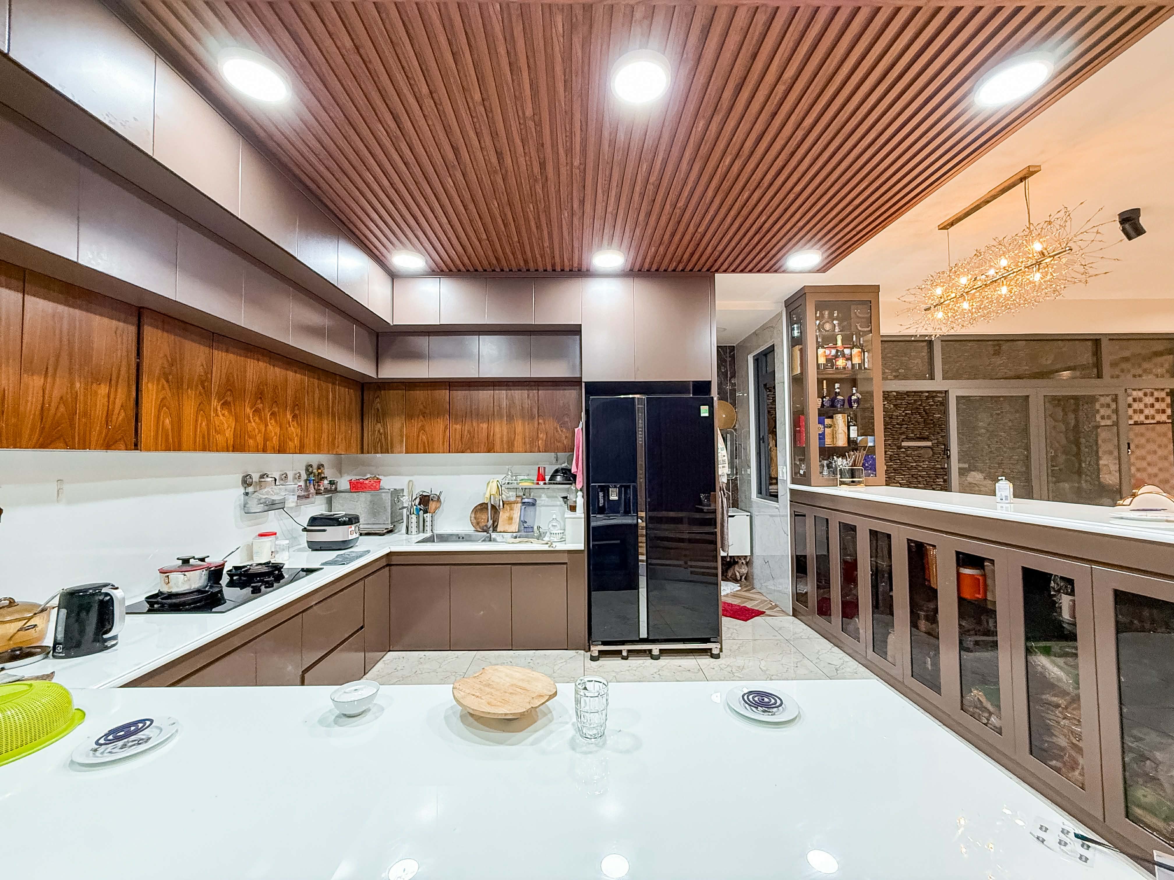 BIỆT THỰ NGHỈ DƯỠNG 310M² - 5 TẦNG THANG MÁY - HỒ BƠI - GARAGE - BÙI ĐÌNH TUÝ, BÌNH THẠNH 7