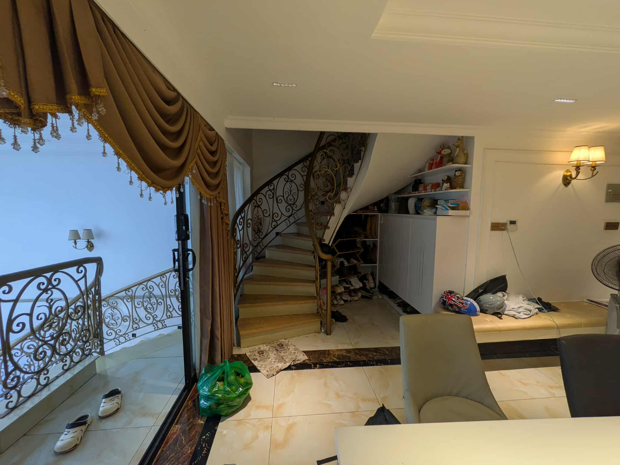 CẠNH CV LÀNG HOA - 17 CHDV 6 TẦNG 146m2 - DÒNG TIỀN 70-80TR/THÁNG - 30 TỶ 3