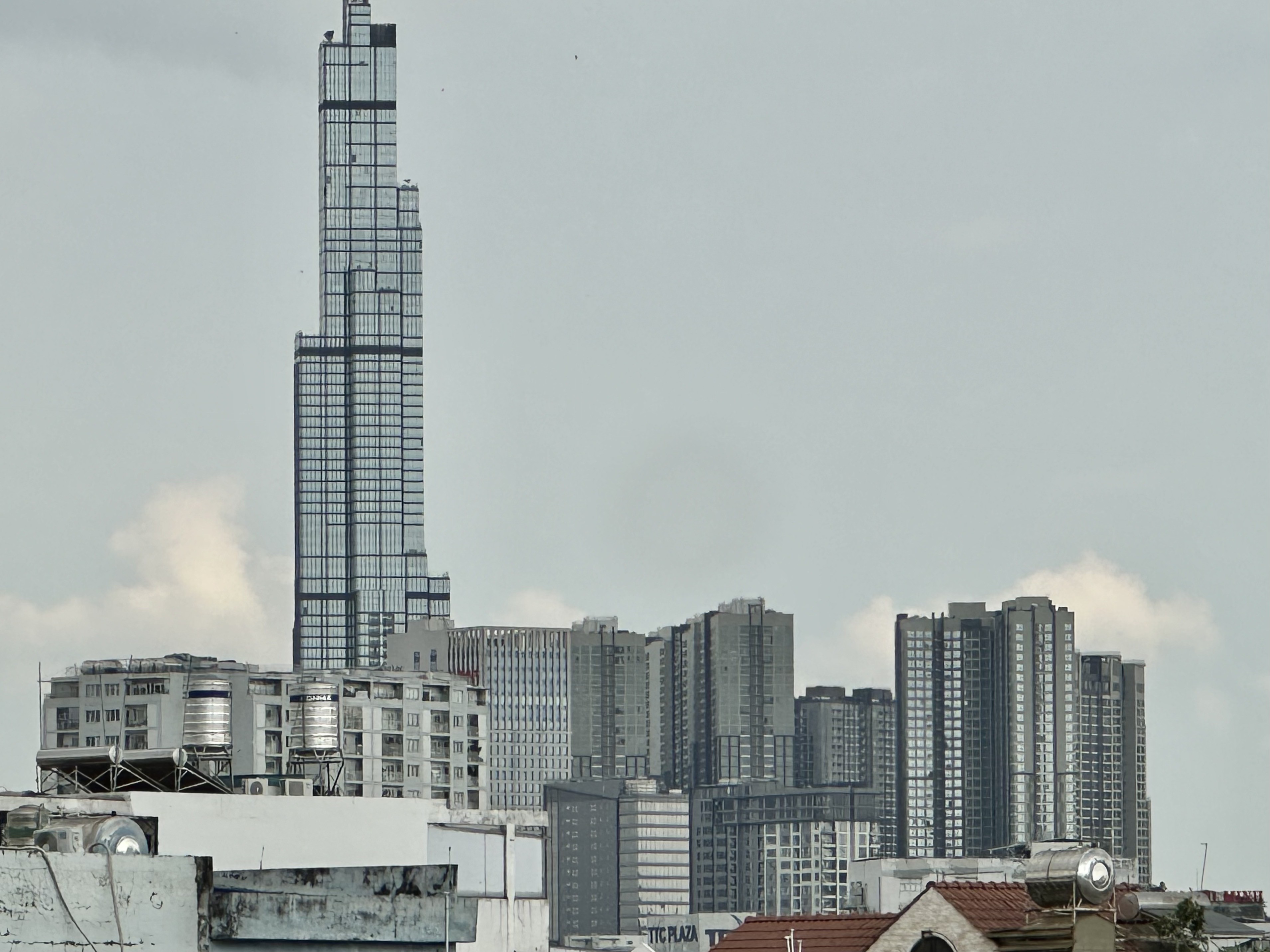 NHÀ ĐẸP 4 TẦNG KIÊN CỐ MẶT TIỀN VŨ NGỌC PHAN - 74m2 4 PN - BANK ĐỊNH GIÁ 15 TỶ 16