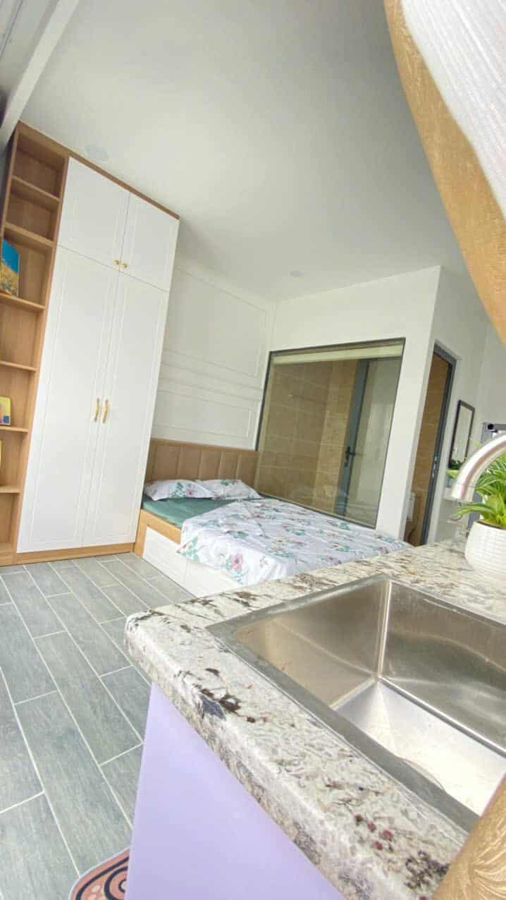 CẠNH CV LÀNG HOA - 17 CHDV 6 TẦNG 146m2 - DÒNG TIỀN 70-80TR/THÁNG - 30 TỶ 9