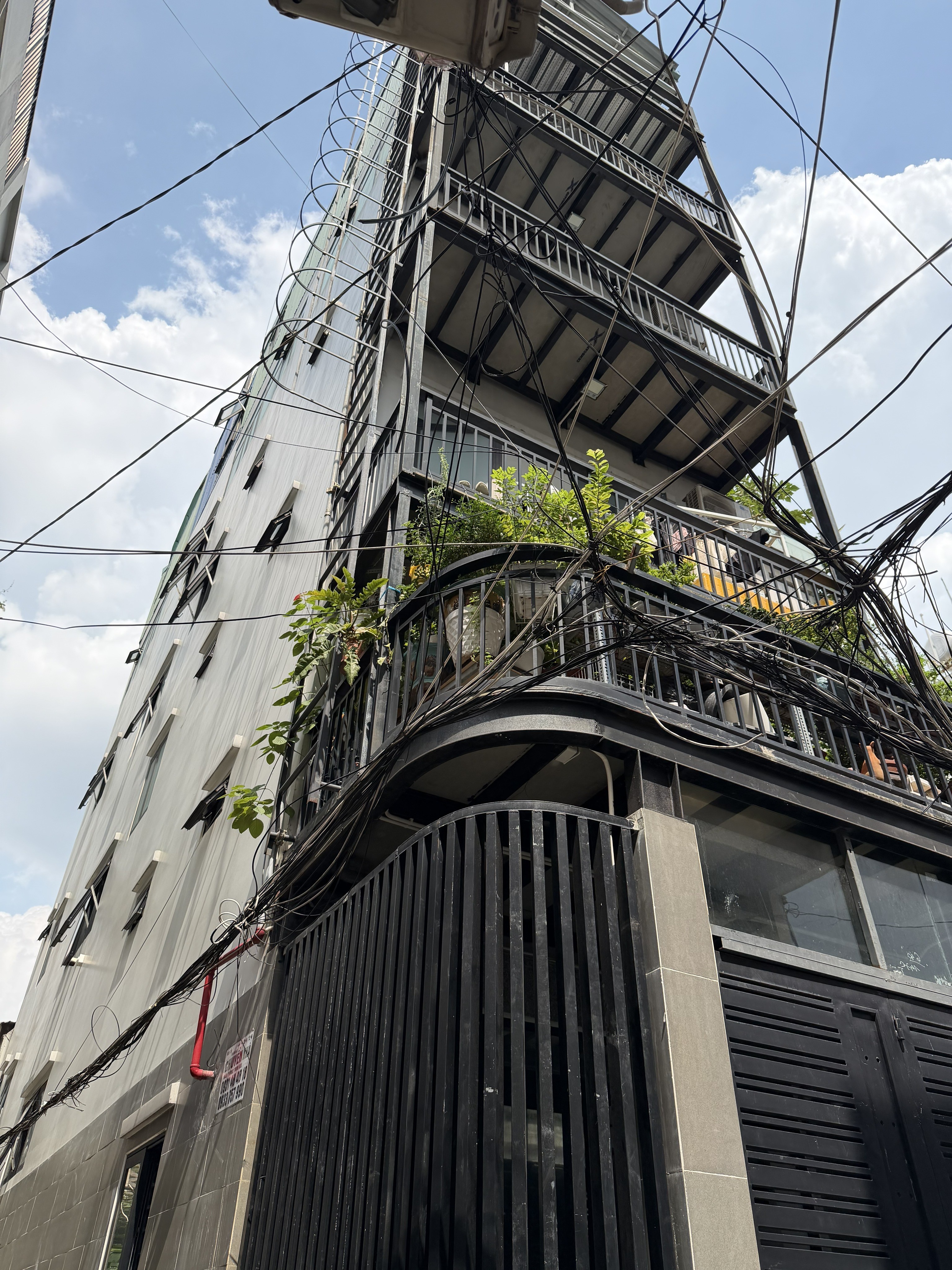 PHAN ĐĂNG LƯU - 14 CHDV 6 TẦNG 75m2 (4.3×16.5) - DÒNG TIỀN THUÊ KHOÁN 60TR/THÁNG - 17 TỶ 9