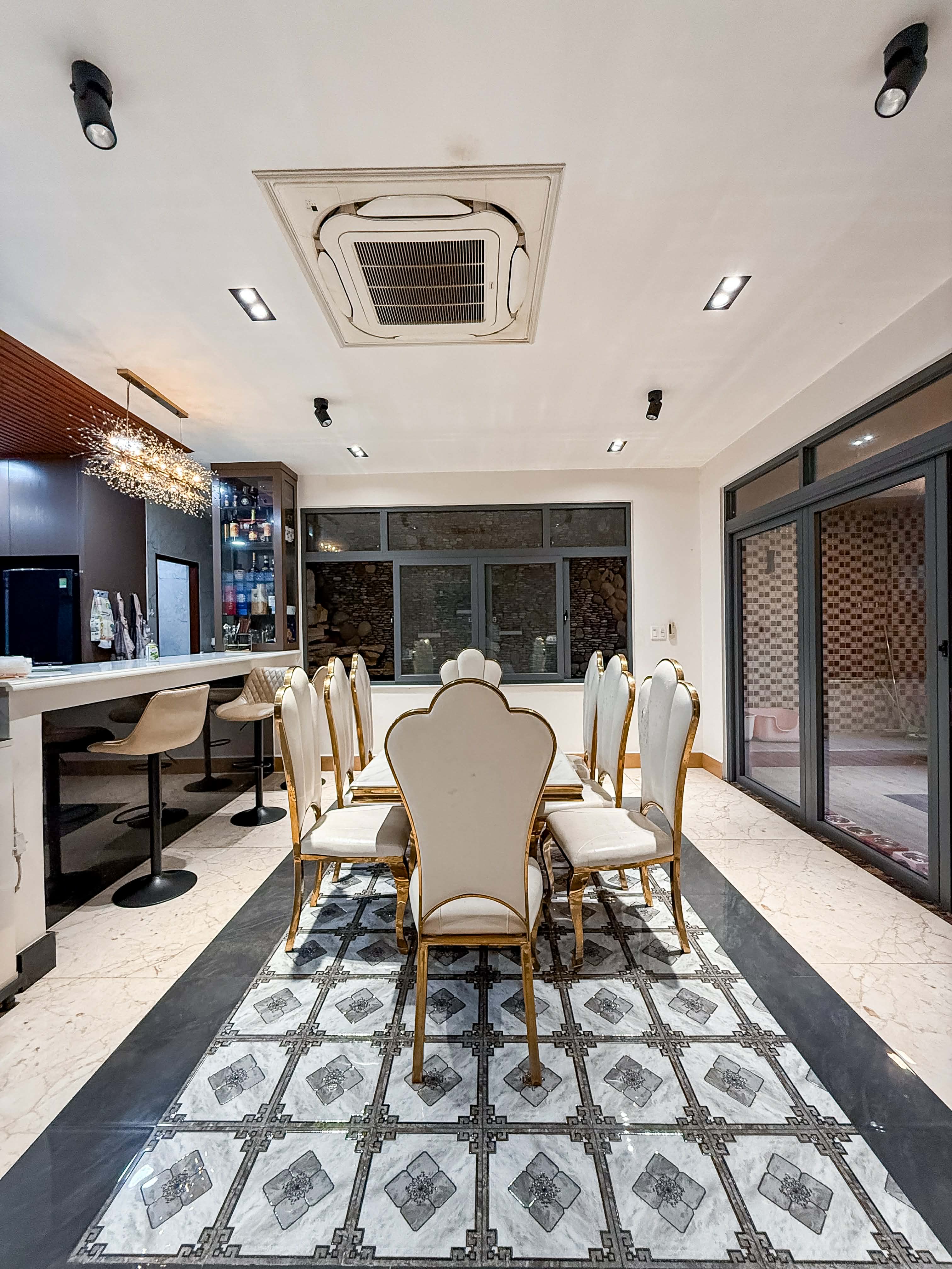 BIỆT THỰ NGHỈ DƯỠNG 310M² - 5 TẦNG THANG MÁY - HỒ BƠI - GARAGE - BÙI ĐÌNH TUÝ, BÌNH THẠNH 8