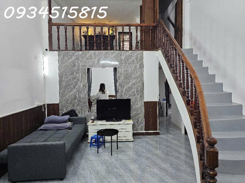 Bán nhà Thịnh Hào- Trung Tâm Đống Đa – 60m² – Cách Ô Tô Tránh 35m – Ở Sướng, Kinh Doanh Đỉnh-11,6 2