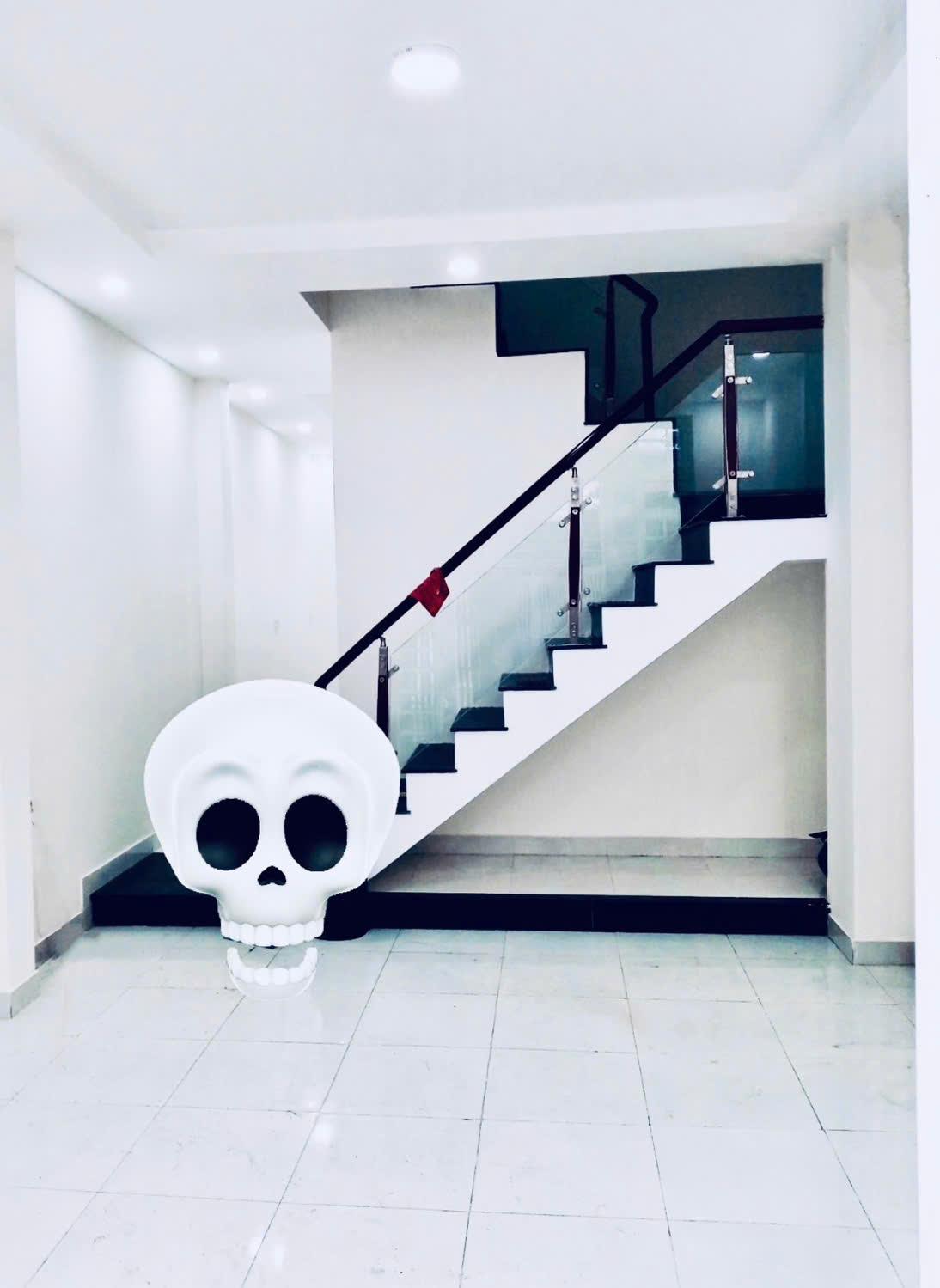 Cho thuê nhà NC HXH 40 Đường số 898, trục Nguyễn Duy Trinh, P.Phú Hữu - 4*14; 2 lầu; 8,5tr/tháng