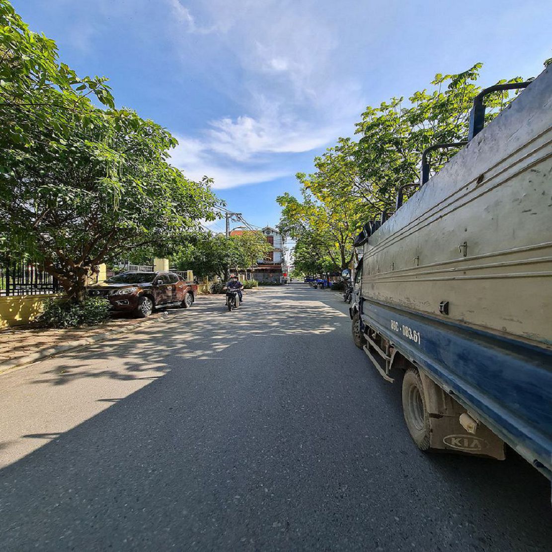 Đấu giá trung tâm Gia Lâm, Hà Nội. 90m2 6m x 15m đường 12m giá đầu tư. Lh 0989894845 Tôi có lô đất