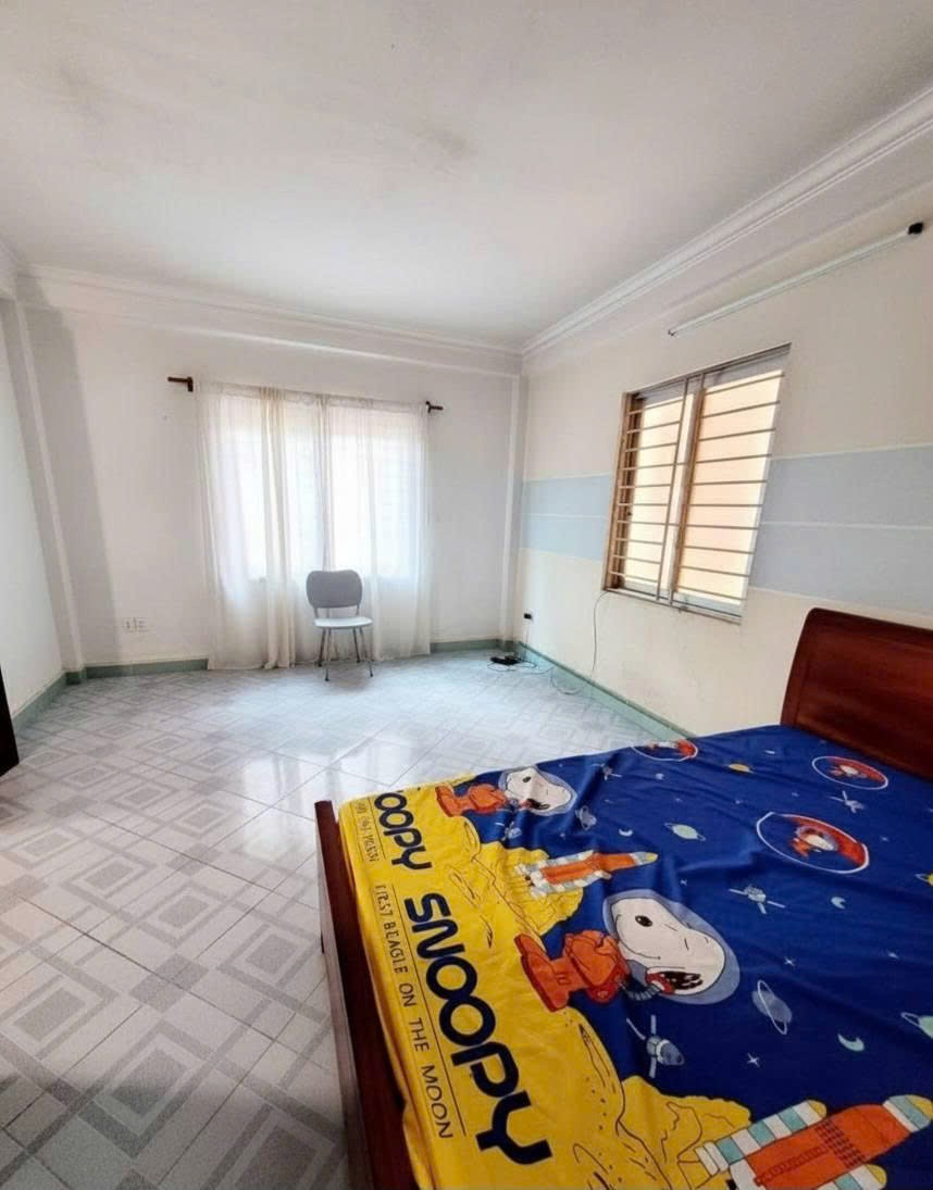 Cho thuê nhà làm CHDV 5 năm, cho CẢI TẠO Tam Trinh, Hoàng Mai 40m x 4T giá 9 triệu 3