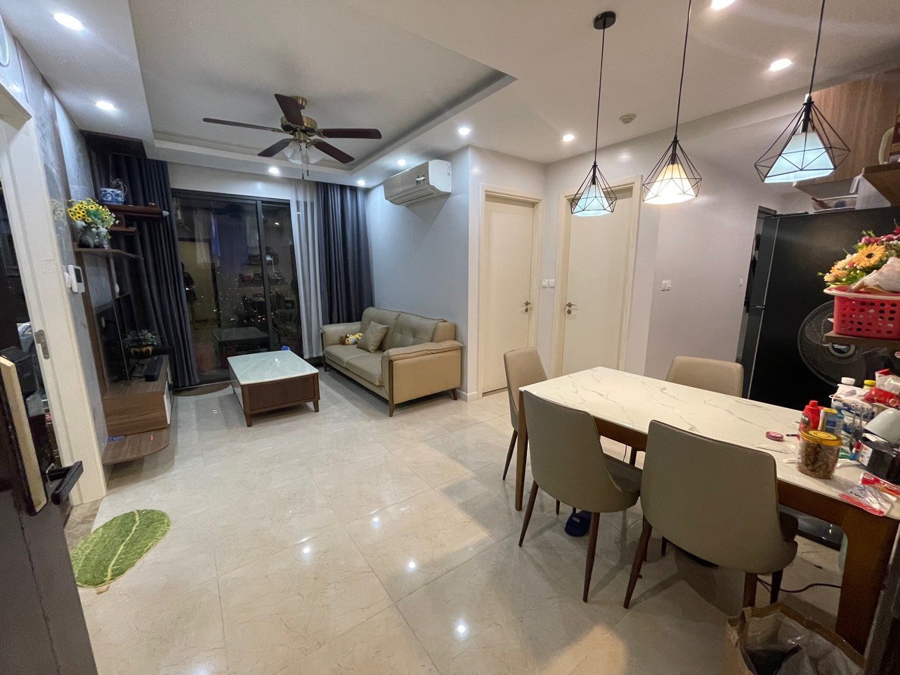 Chính chủ bán căn 2 ngủ tại tòa C7 Vinhomes D'capitale, giá tốt 5