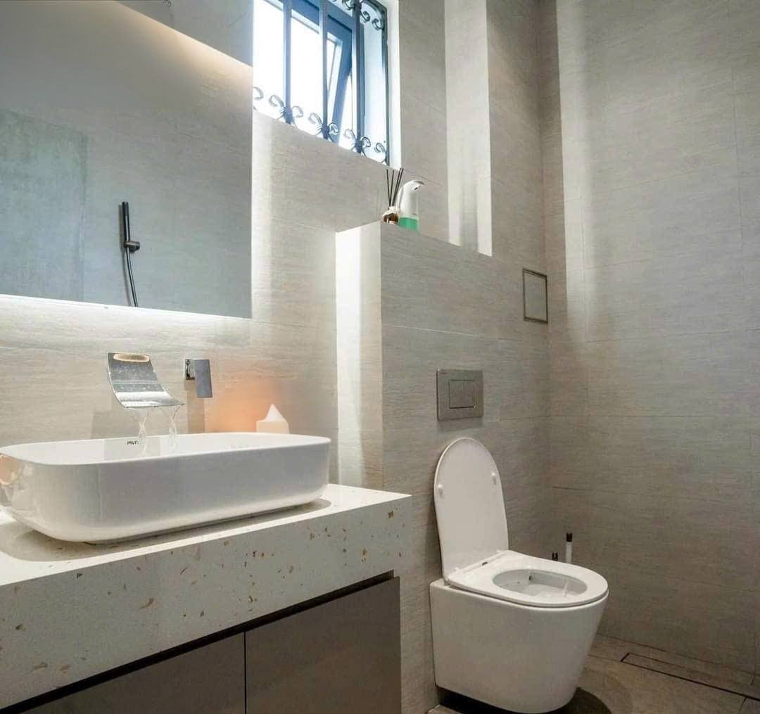 Cho thuê nhà mới, căn góc, Mai Hắc Đế, thang máy; vỉa hè 95m2* 5T- 32 Tr 2