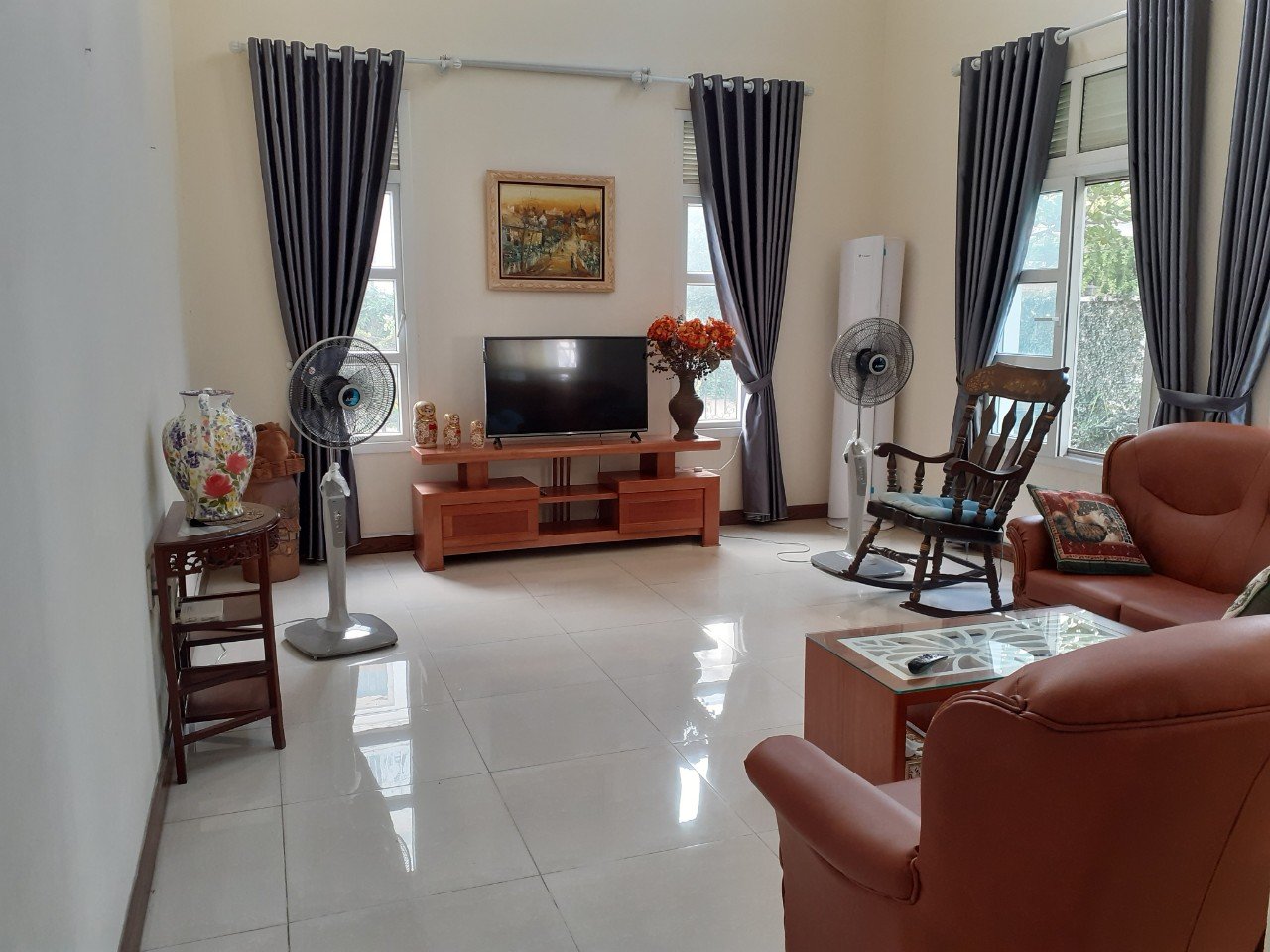 21.11.25.1 Cho thuê biệt thự Splendora rộng thênh thang có thể làm văn phòng, kinh doanh, xuất 3