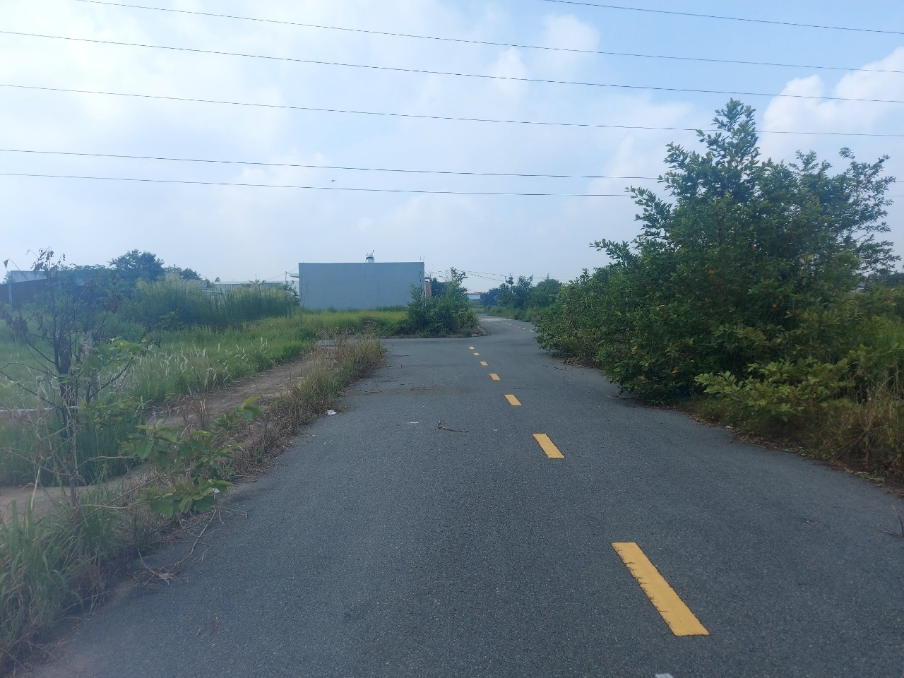 Nền góc biệt thự mini 121m2 kdc Ecosun Tân Trạch giá rẻ 800tr