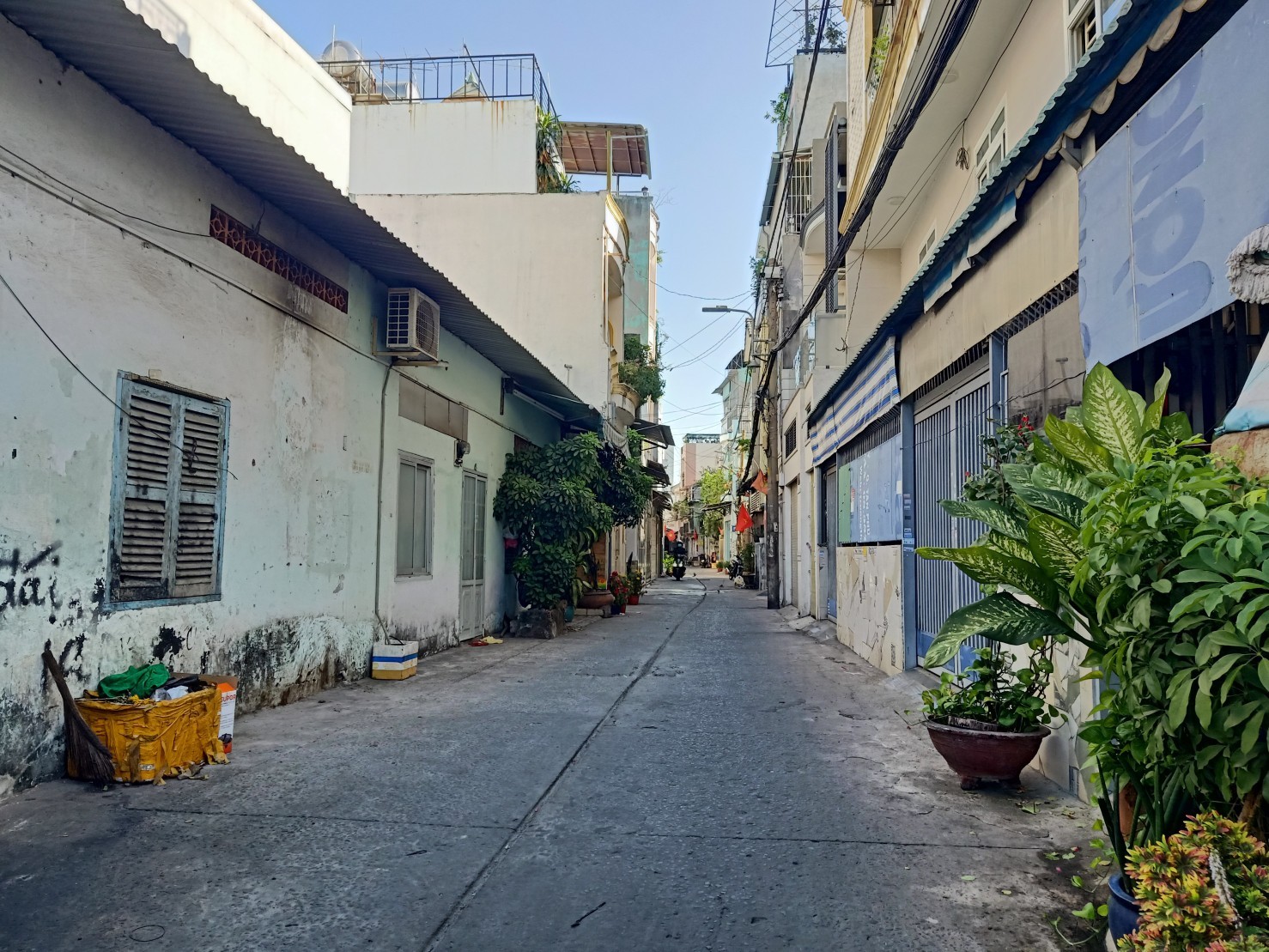 Giá cực hời! Bán nhà hẻm Lê Đình Thám Tân Phú 50m2, sổ hồng. Chỉ 4.7 tỷ. Gọi ngay! 3