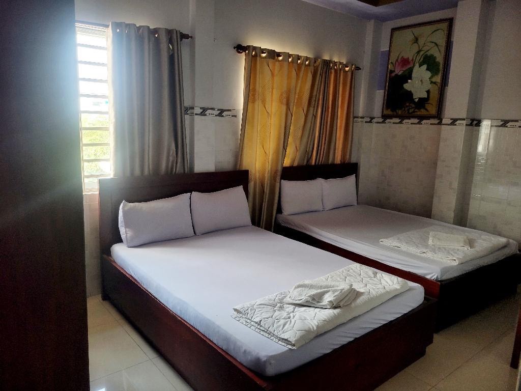 CẮT LỖ 2 TỶ BÁN NHANH KHÁCH SẠN 4 LẦU (5x29) MTKD TÂN THỚI HIỆP 07, Q12 4