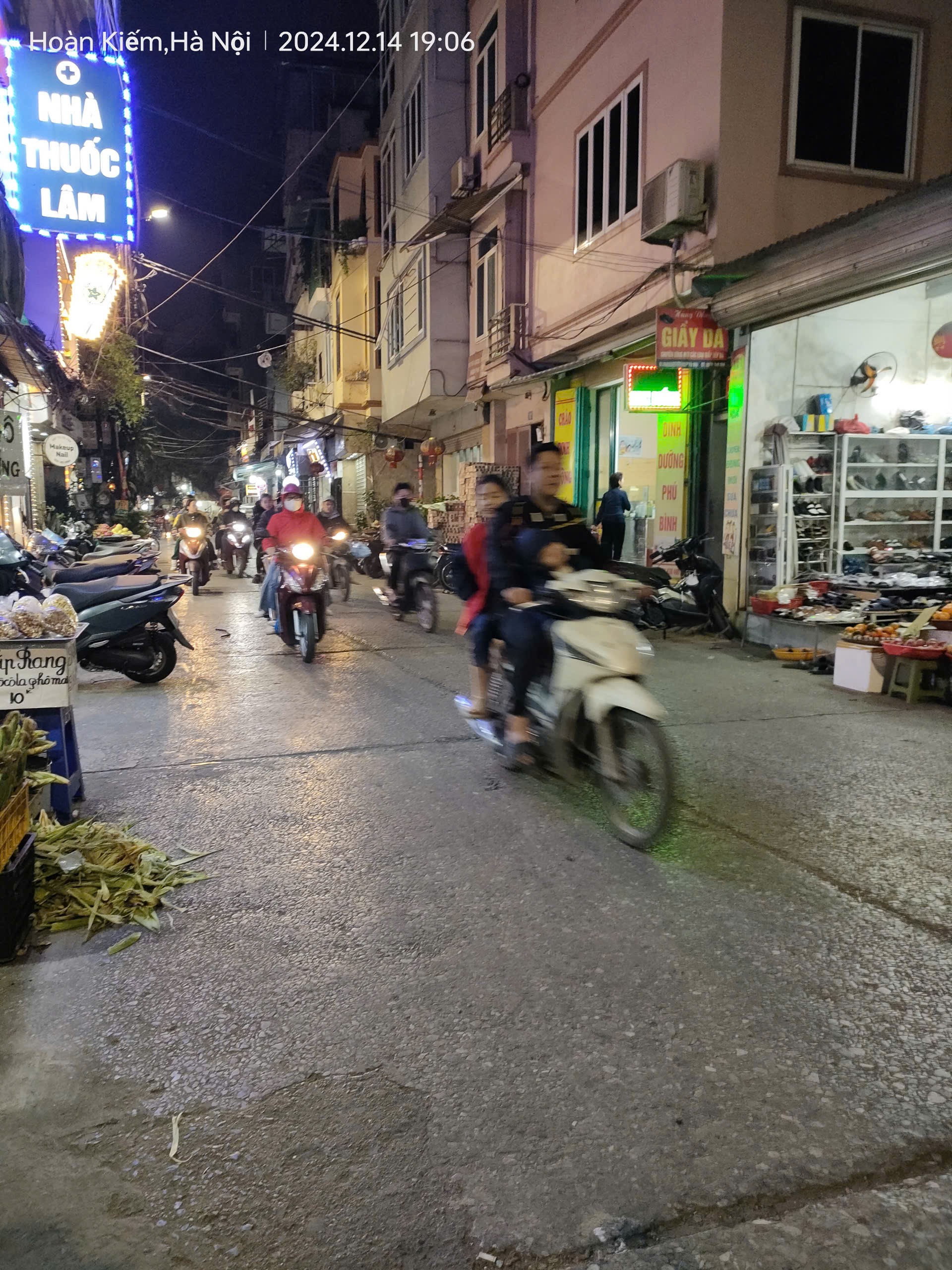 Cho thuê giá rẻ mặt phố Nguyễn Văn Giáp 150m, kho xưởng, mặt tiền 5m, 9 tr/th Mỹ Đình.