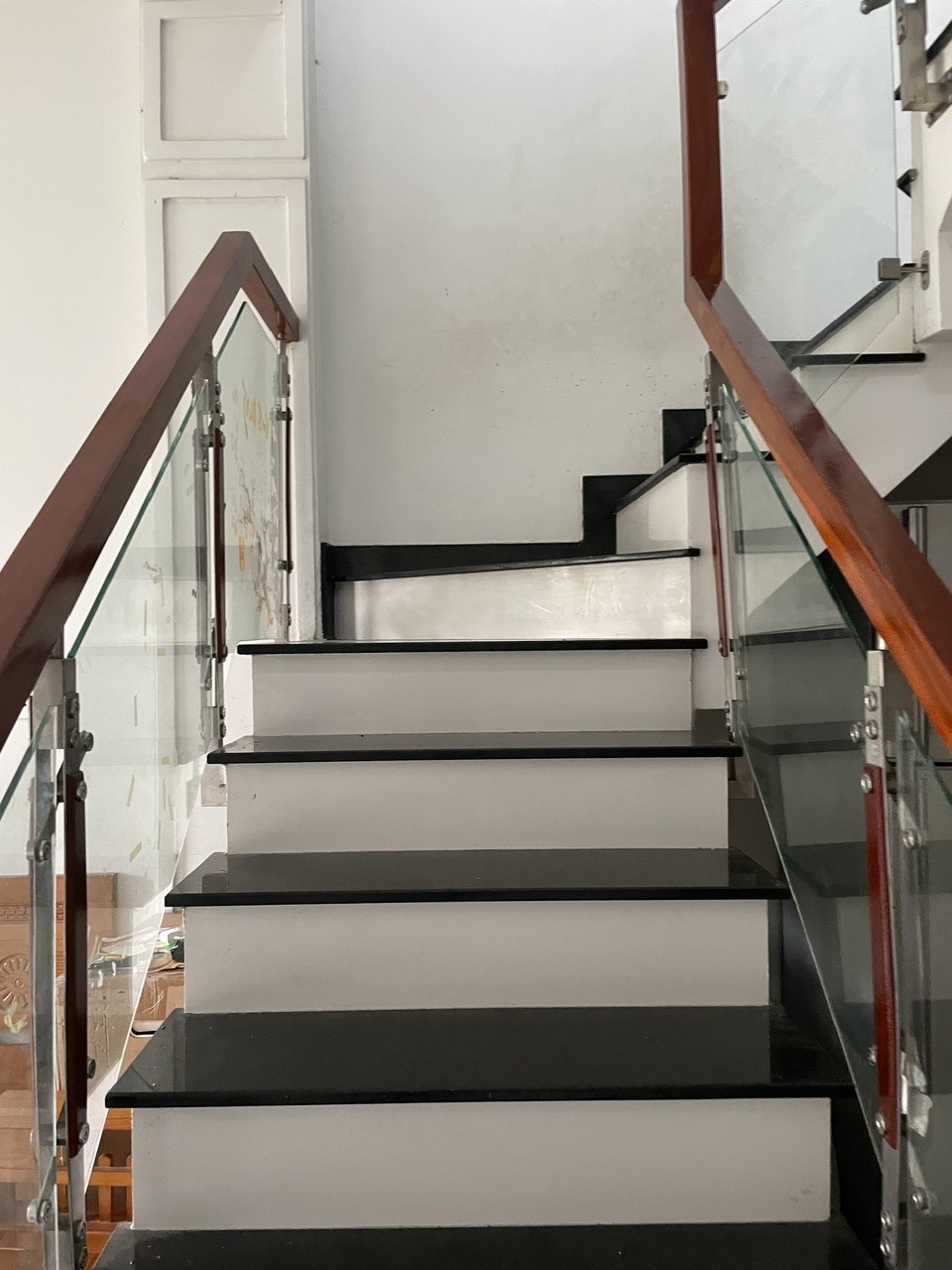 NHÀ ĐẸP GIÁ CỰC RẺ P. TRUNG MỸ TÂY, Q12 – TRỆT LẦU ĐẸP MỚI – PHÁP LÝ CHUẨN CHỈNH! 5