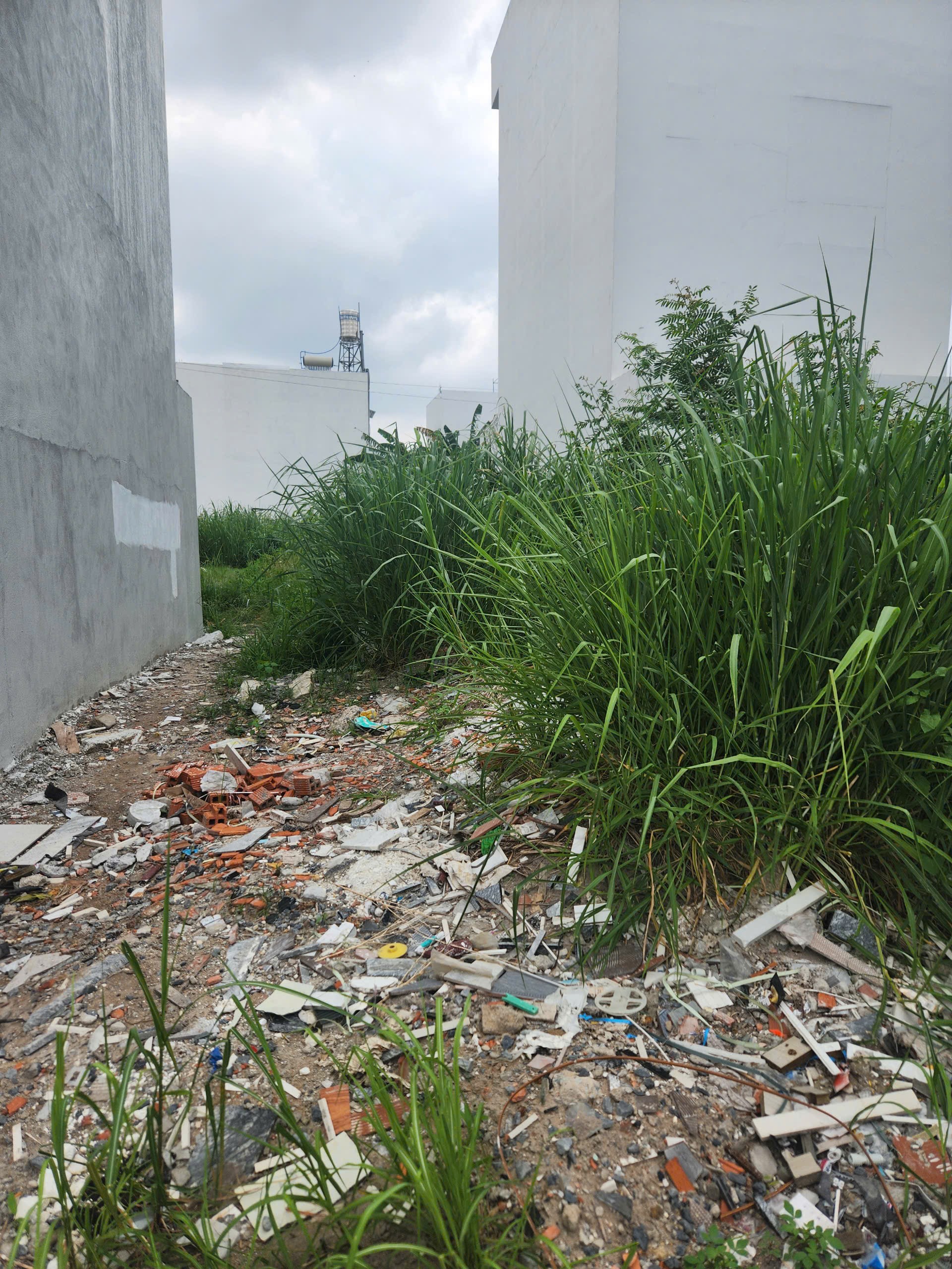 BÁN ĐẤT 70M2 - HẺM XE HƠI - QUỐC LỘ 13 - VẠN PHÚC - CHỈ 5 TỶ NHỈNH 2