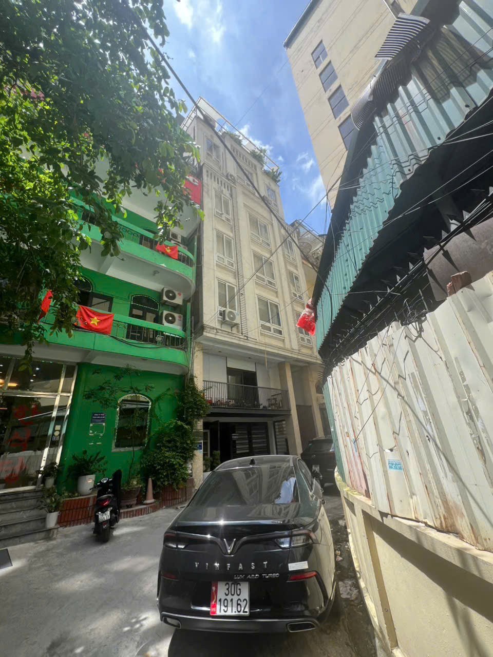 Mặt Tiền 9M Phân Lô Láng Hạ 8 Tầng 57 Tỷ Gara Ô TÔ Ở + Cho Thuê Dòng Tiền Cao