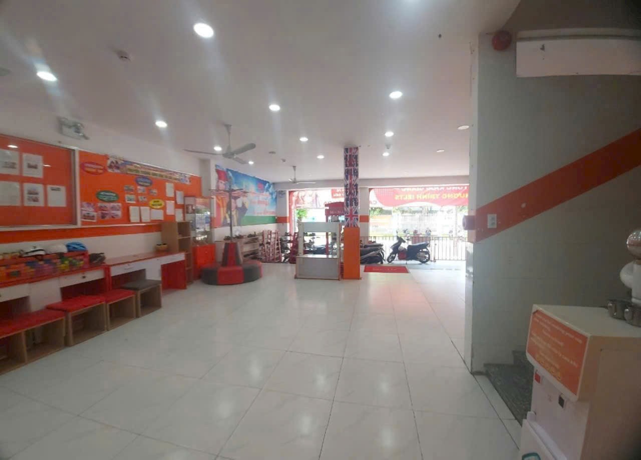 TÒA NHÀ MẶT TIỀN HIỆP THÀNH 31 – ĐỐI DIỆN TRƯỜNG NGUYỄN TRÃI – DÒNG TIỀN 90TR/THÁNG 4