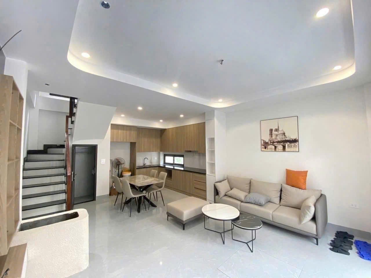 CHÍNH CHỦ BÁN CĂN NHÀ MỚI TINH 4 TẦNG - TẠI XÃ PHÚC THỊNH 2