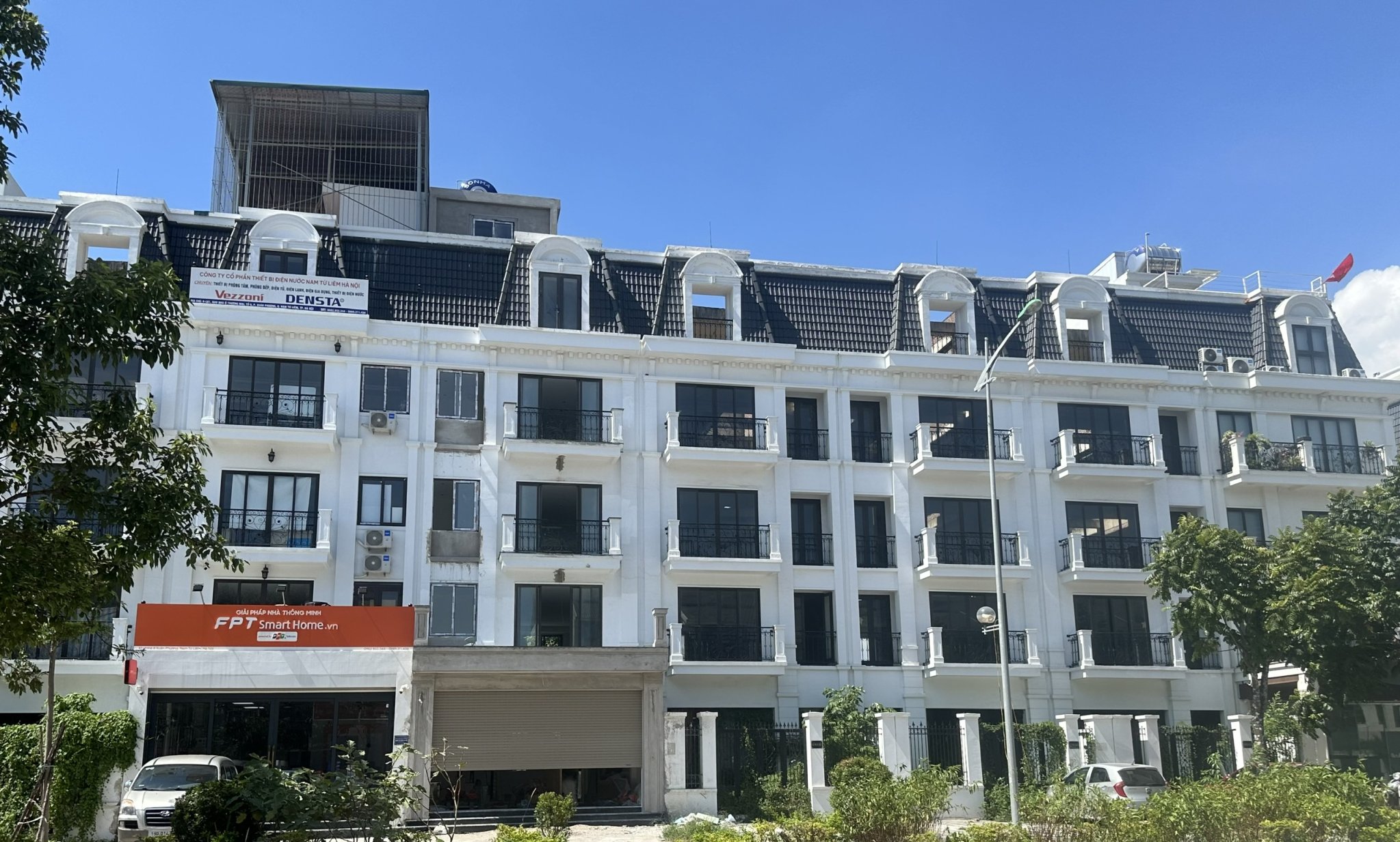 Chính chủ cho thuê căn shophouse 100m2 x 5 tầng, khu nhà ở tổ 6 phường Xuân Phương Sông Đà 7 2