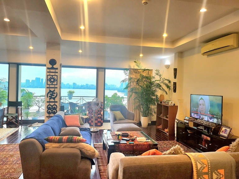 Cho thuê Căn hộ chung cư đường Xuân Diệu, Phường Quảng An, Diện tích 200m², Giá 57.2 Triệu/tháng 4