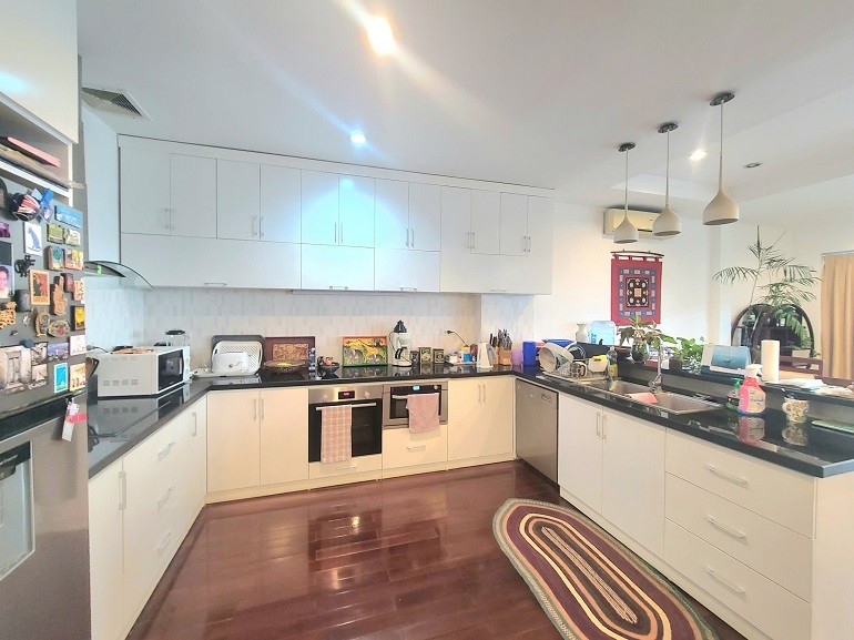 Cho thuê Căn hộ chung cư đường Xuân Diệu, Phường Quảng An, Diện tích 200m², Giá 57.2 Triệu/tháng 5